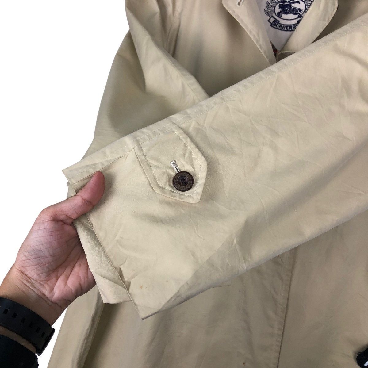 Burberry VINTAGE LONG TRENCH COAT BURBERRYS NOVA CHECK LINING Size US M / EU 48-50 / 2 - 11 Thumbnail