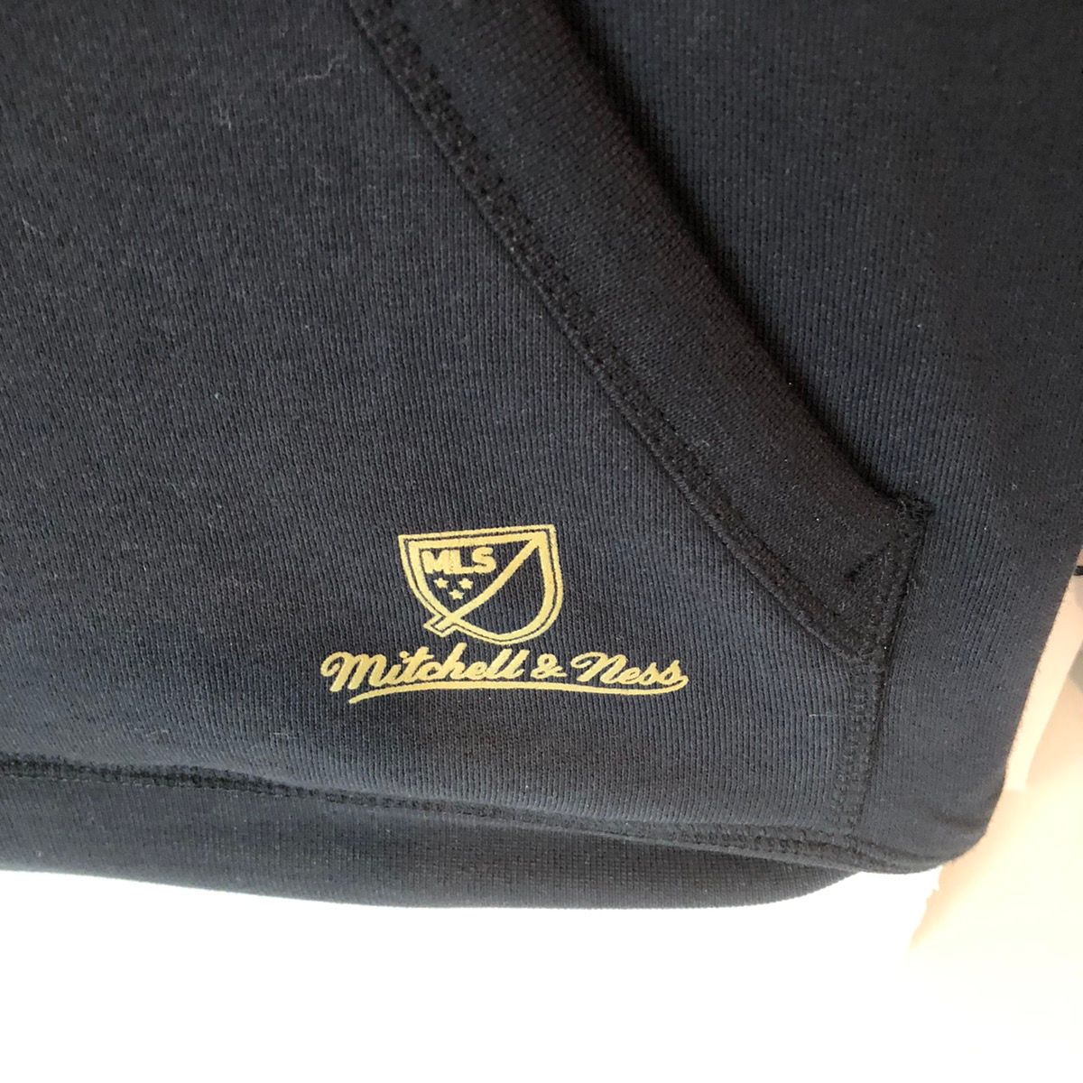Mitchell & Ness Atlanta United Soccer Hoodie Black Med Hoody Mitchell &Ness Size US M / EU 48-50 / 2 - 3 Thumbnail