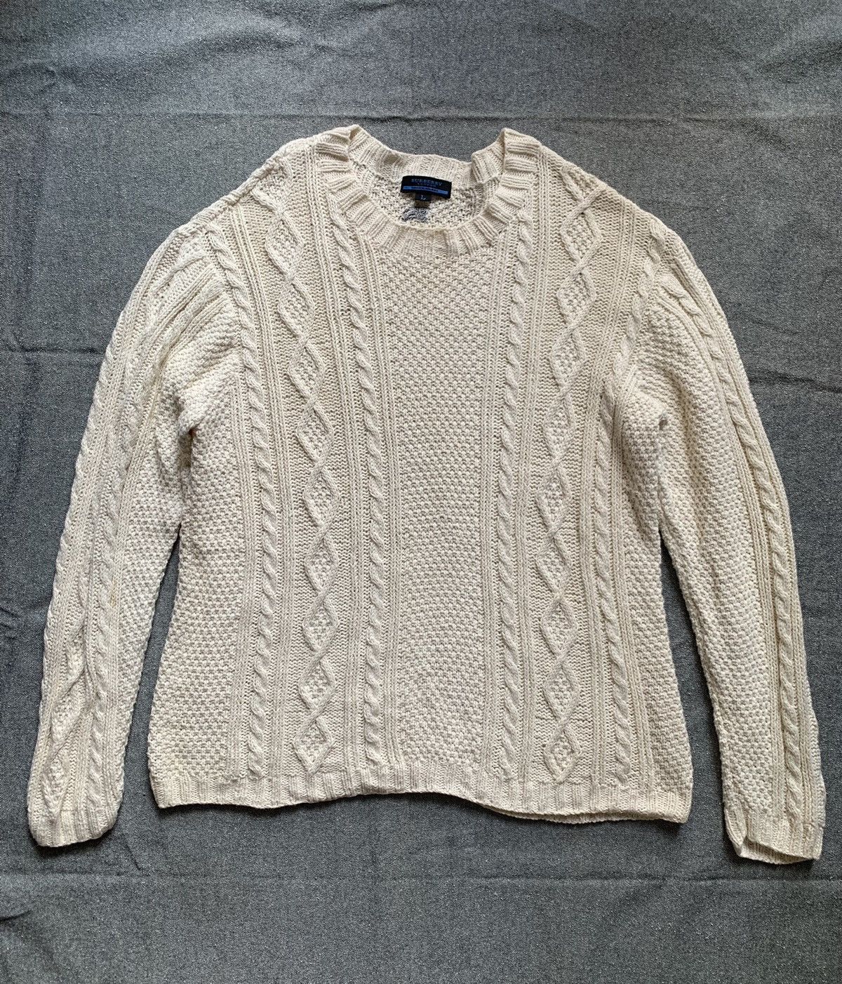 Burberry Burberry Blue Label Knitware Size L / US 10 / IT 46 - 1 Thumbnail