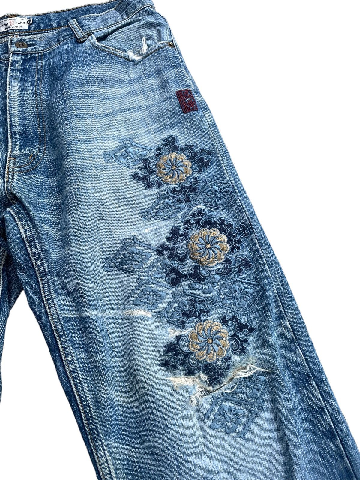 Japanese Brand Karakuri Emboiderey Distresed Denim Size US 34 / EU 50 - 4 Thumbnail