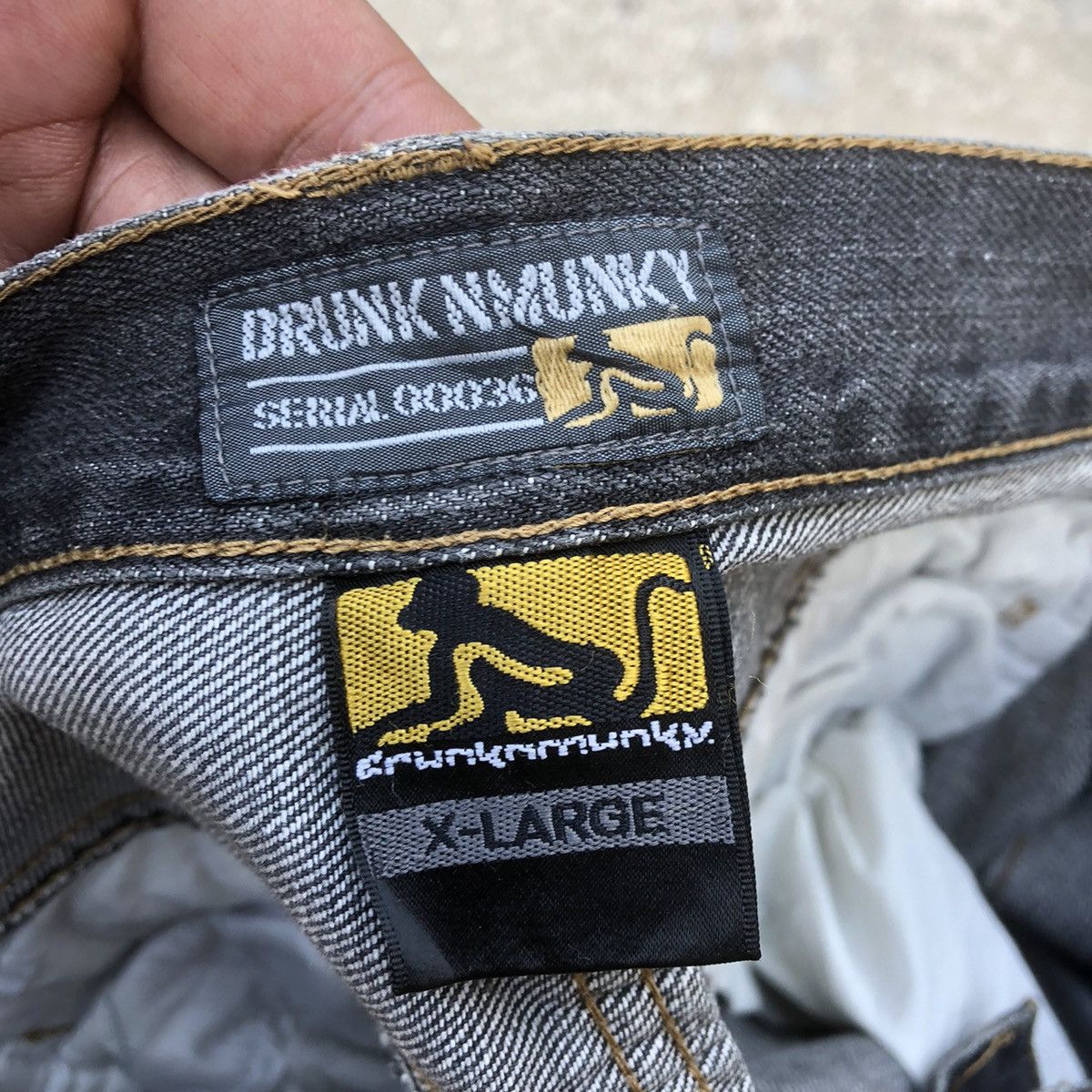 DrunknMunky × Japanese Brand 🔥Rare🔥Drunkn Munky Mural Distress Tactical Cargo Denim Pants Size US 34 / EU 50 - 17 Thumbnail