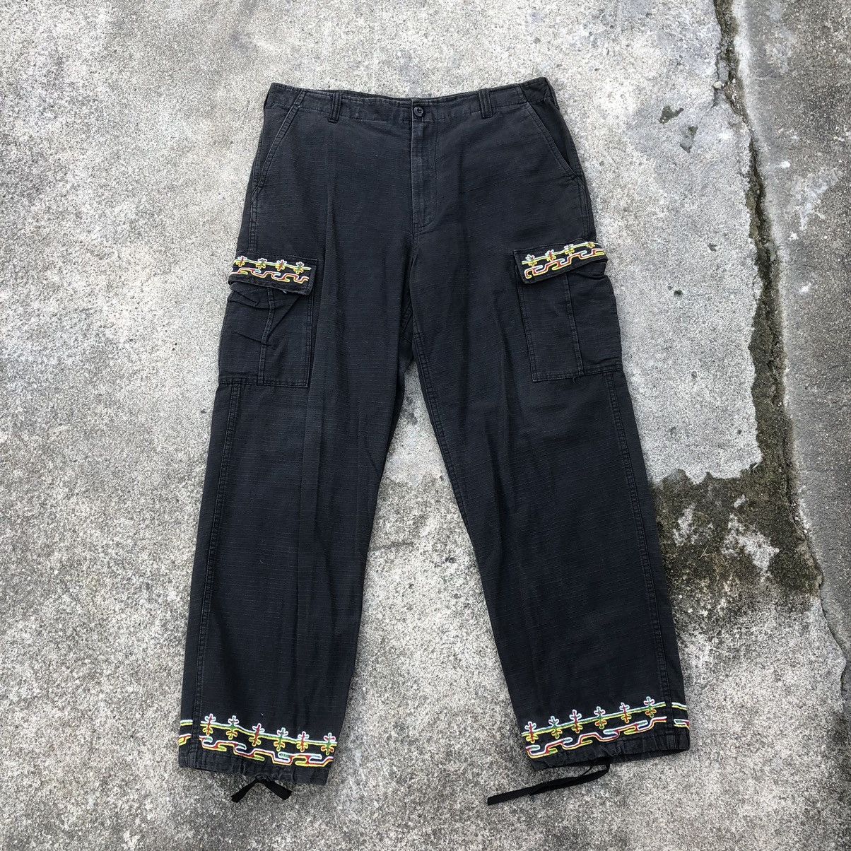 image of Avant Garde x Made In USA arfican Taro Embroidered Rasta Tactical Cargo Pants in Black (Size 34)