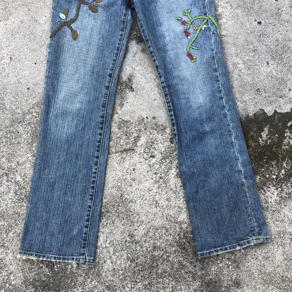 Japanese Brand 🔥Sick🔥🇯🇵As Know As Embroidered Sukajan Tiger Distress Jeans Size US 32 / EU 48 - 3 Thumbnail