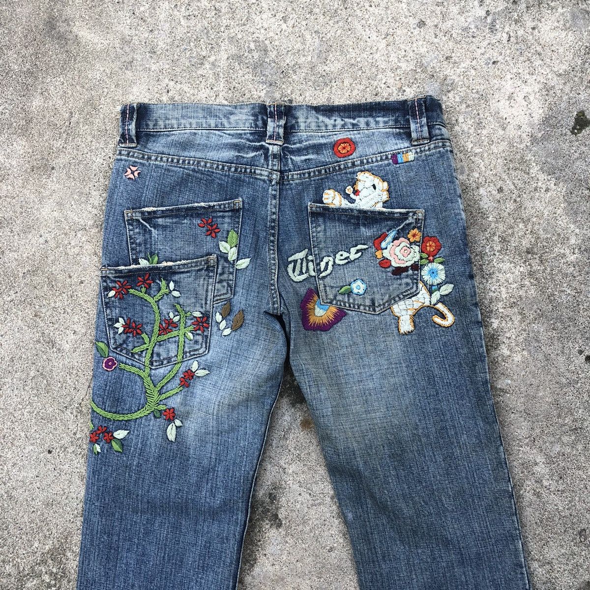 Japanese Brand 🔥Sick🔥🇯🇵As Know As Embroidered Sukajan Tiger Distress Jeans Size US 32 / EU 48 - 5 Thumbnail