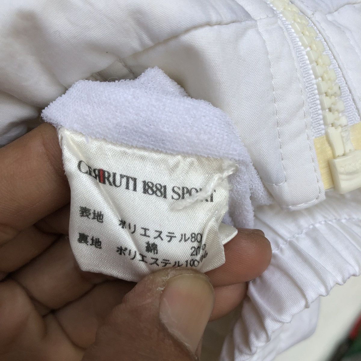 Cerruti 1881 💥Awesome Cerruti 1881 By Nino Cerruti Spell Out Size US M / EU 48-50 / 2 - 4 Thumbnail