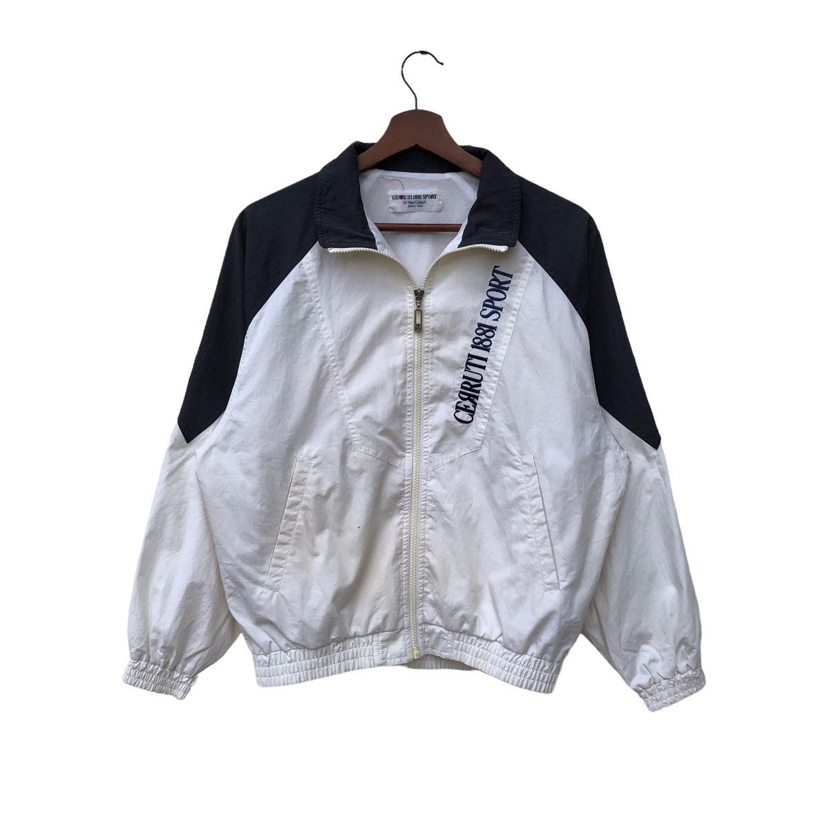 💥Awesome Cerruti 1881 By Nino Cerruti Spell Out