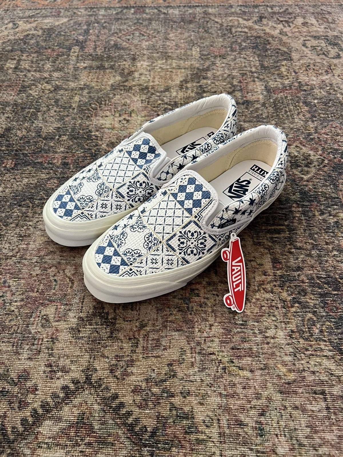 Kith × Vans Kith x Vans Azulejo Tile OG Classic Slip On LX