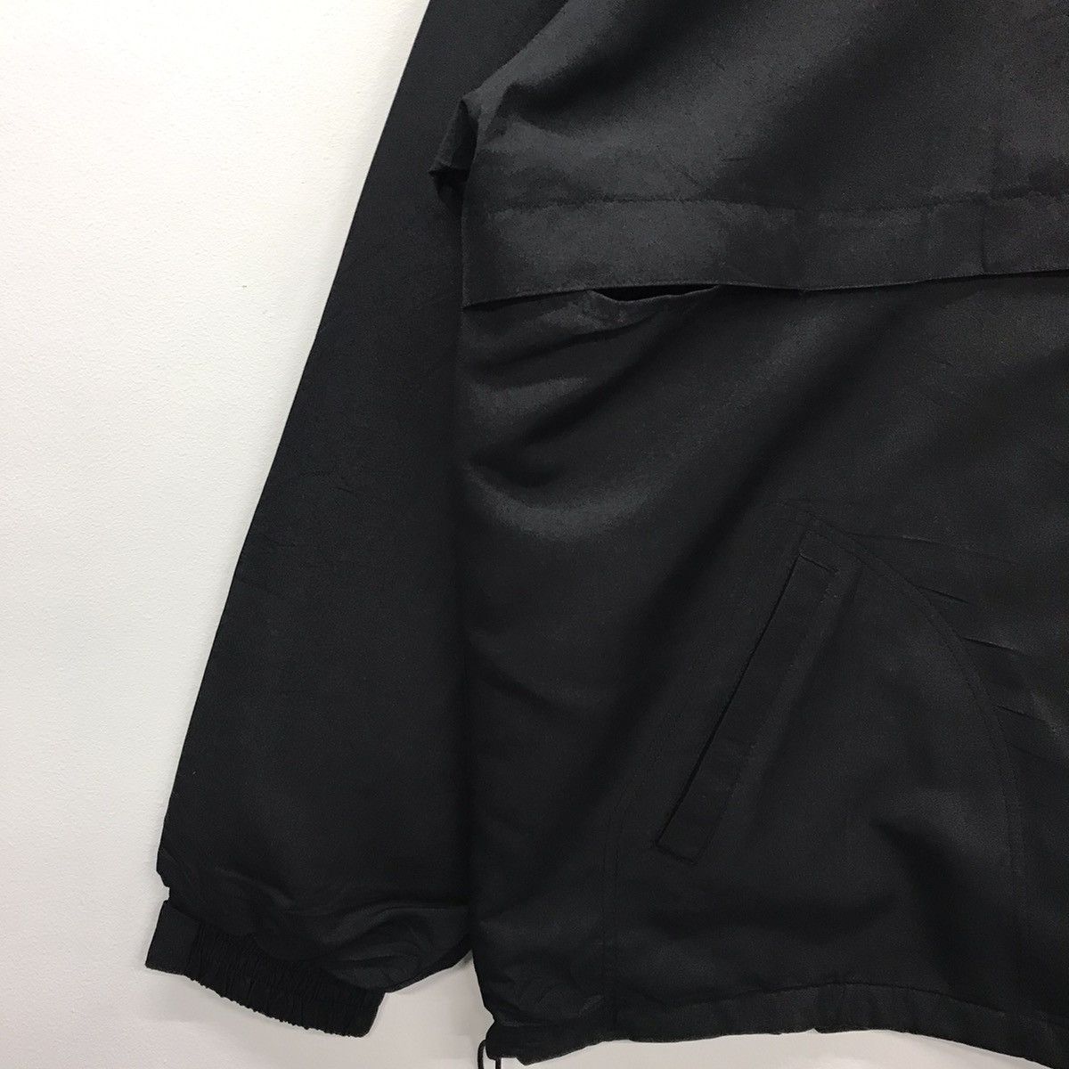 Tommy Hilfiger Rare!! Tommy Hilfiger Jacket Full Zipper Size US XL / EU 56 / 4 - 6 Thumbnail