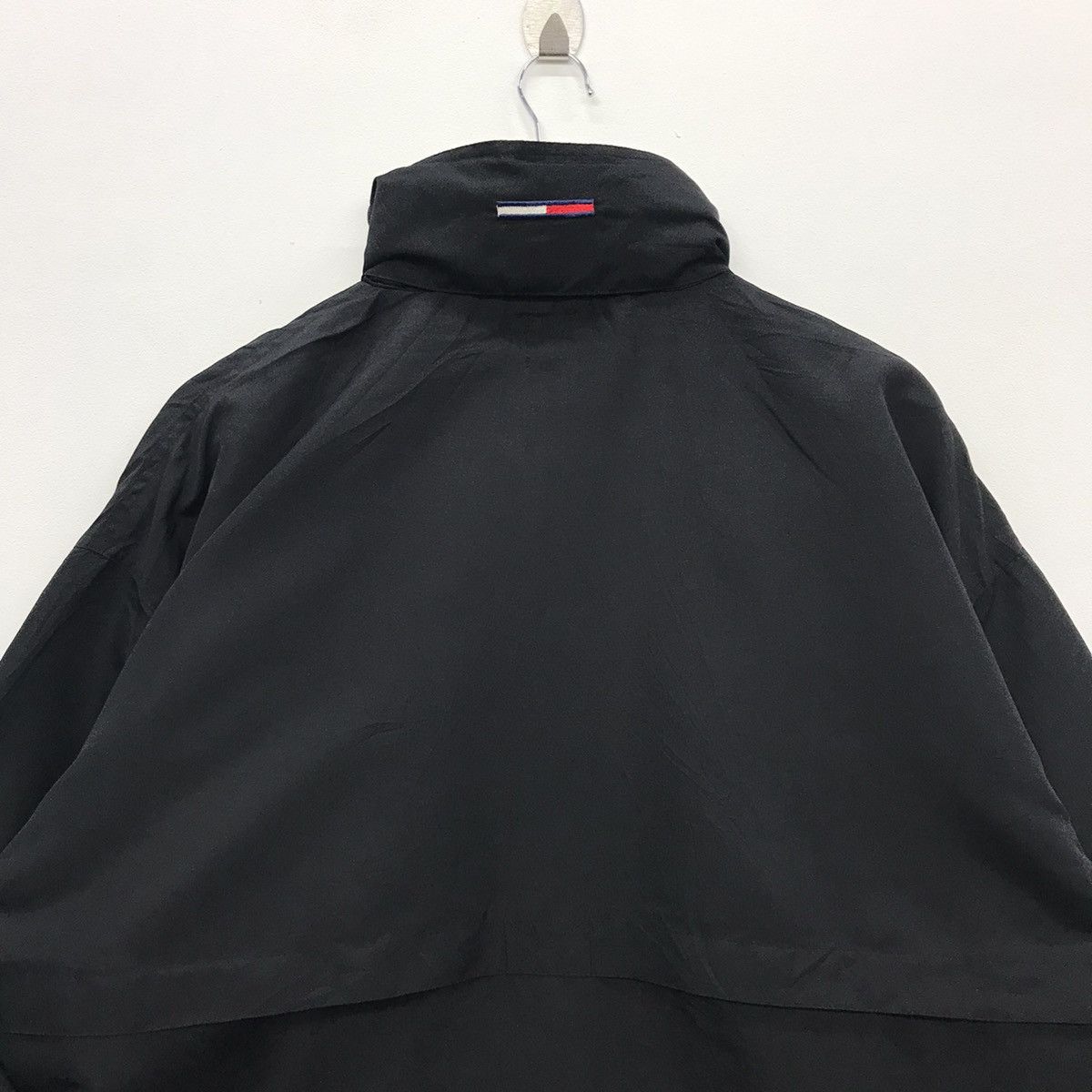 Tommy Hilfiger Rare!! Tommy Hilfiger Jacket Full Zipper Size US XL / EU 56 / 4 - 10 Thumbnail