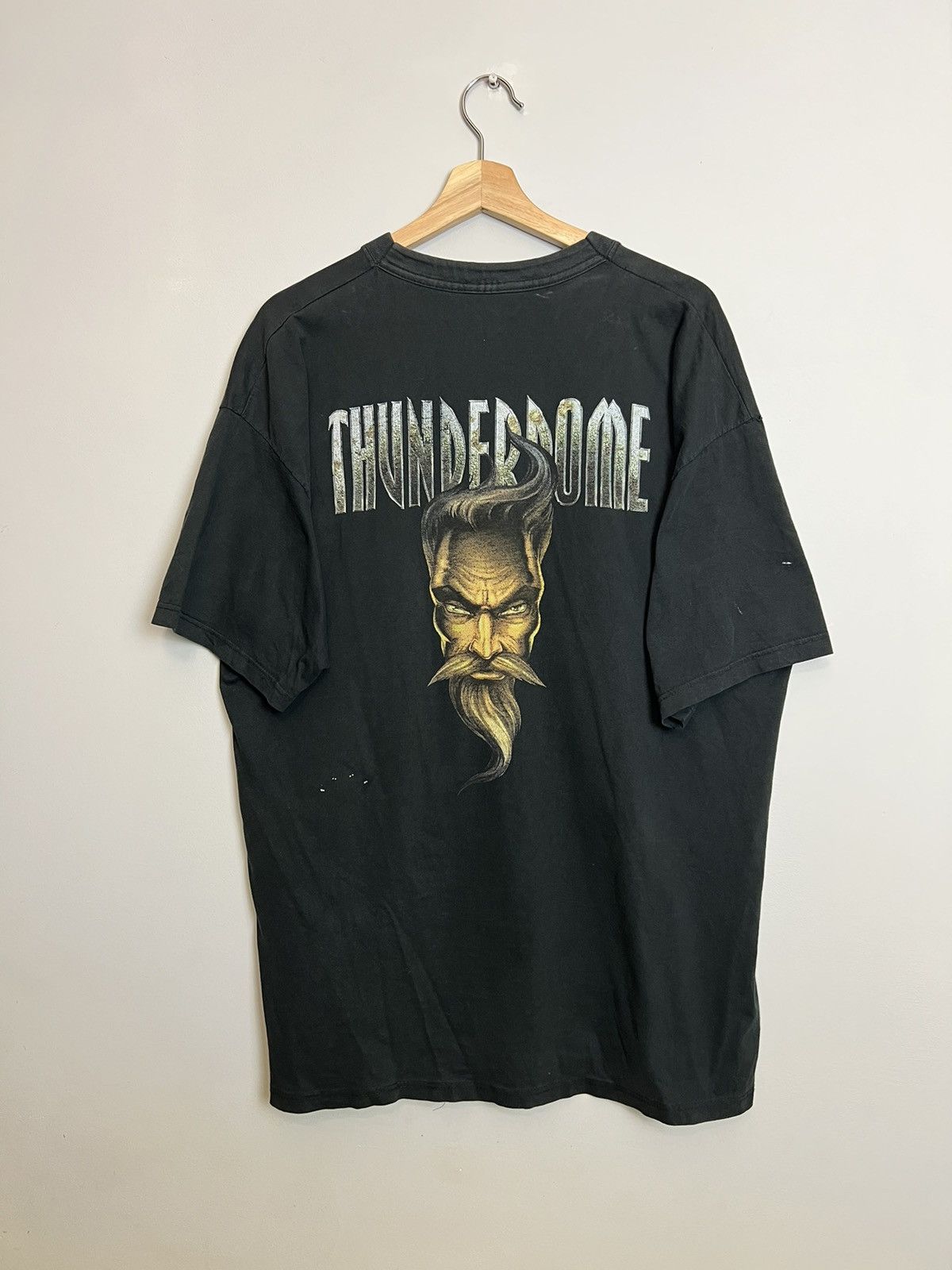 Band Tees Vintage 90s Thunderdome Wizard Amsterdam Gabber Band Tshirt Size US XL / EU 56 / 4 - 2 Thumbnail