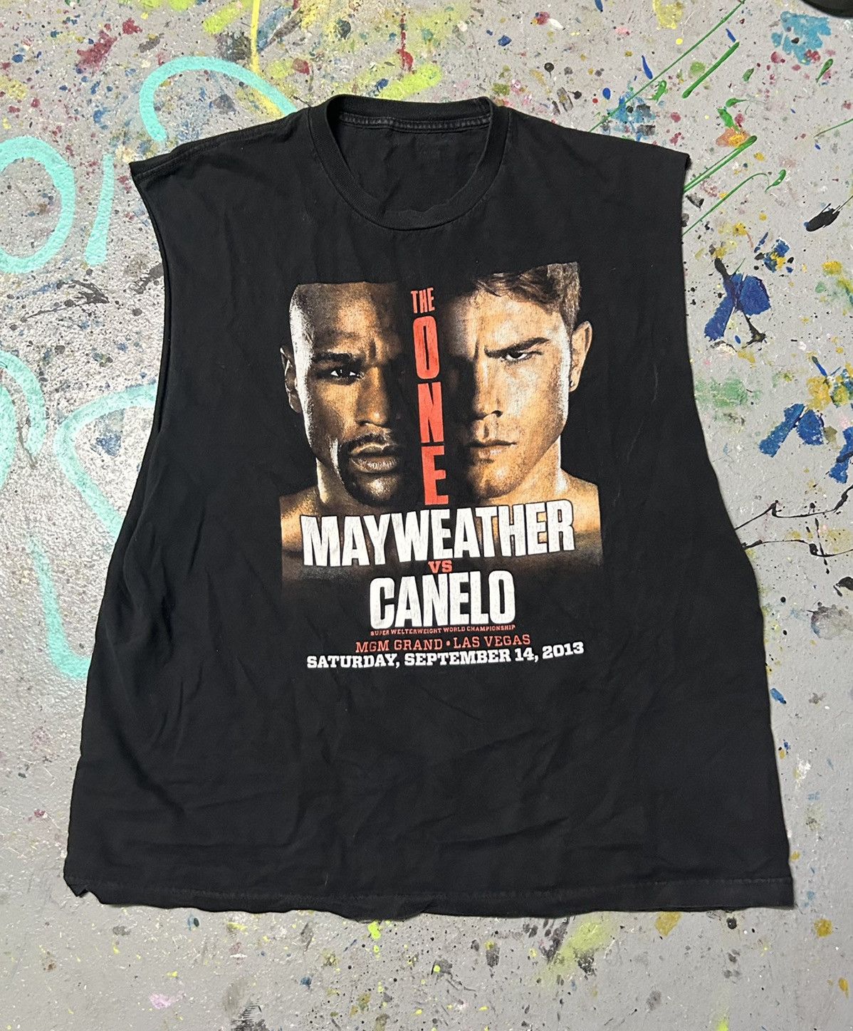 UFC Floyd mayweather vs Canelo T-shirt 2013 Size US XL / EU 56 / 4 - 1 Thumbnail