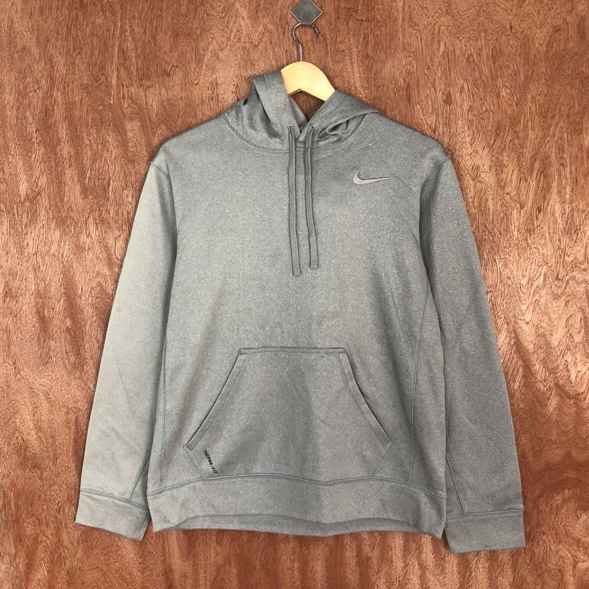 Nike Nike Therma Fit Grey Small Logo Hoodies #1970 Size US M / EU 48-50 / 2 - 3 Thumbnail