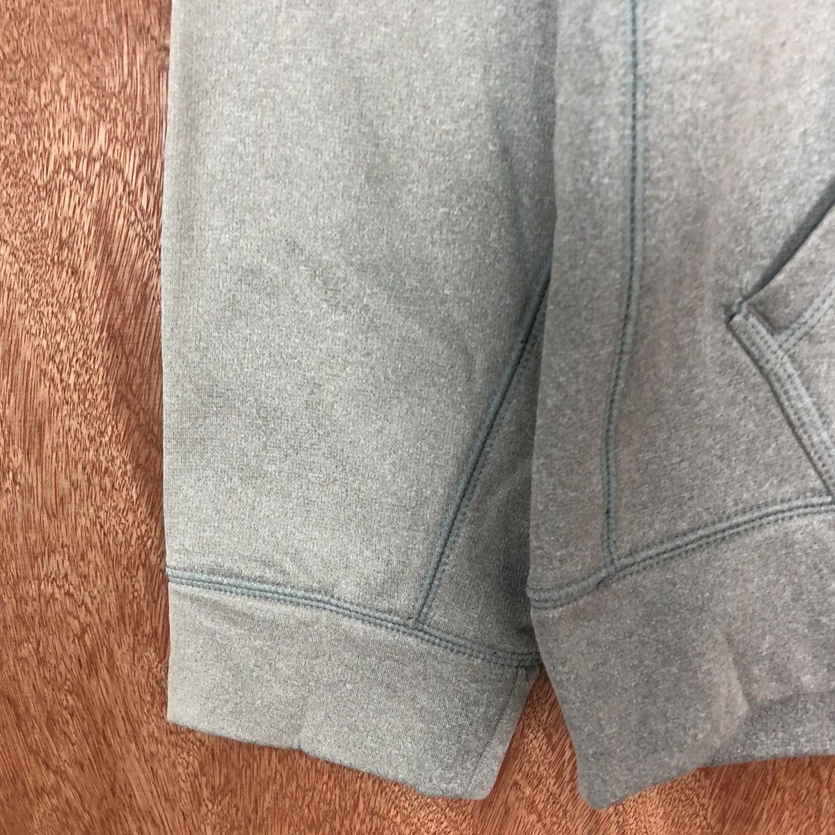 Nike Nike Therma Fit Grey Small Logo Hoodies #1970 Size US M / EU 48-50 / 2 - 6 Thumbnail