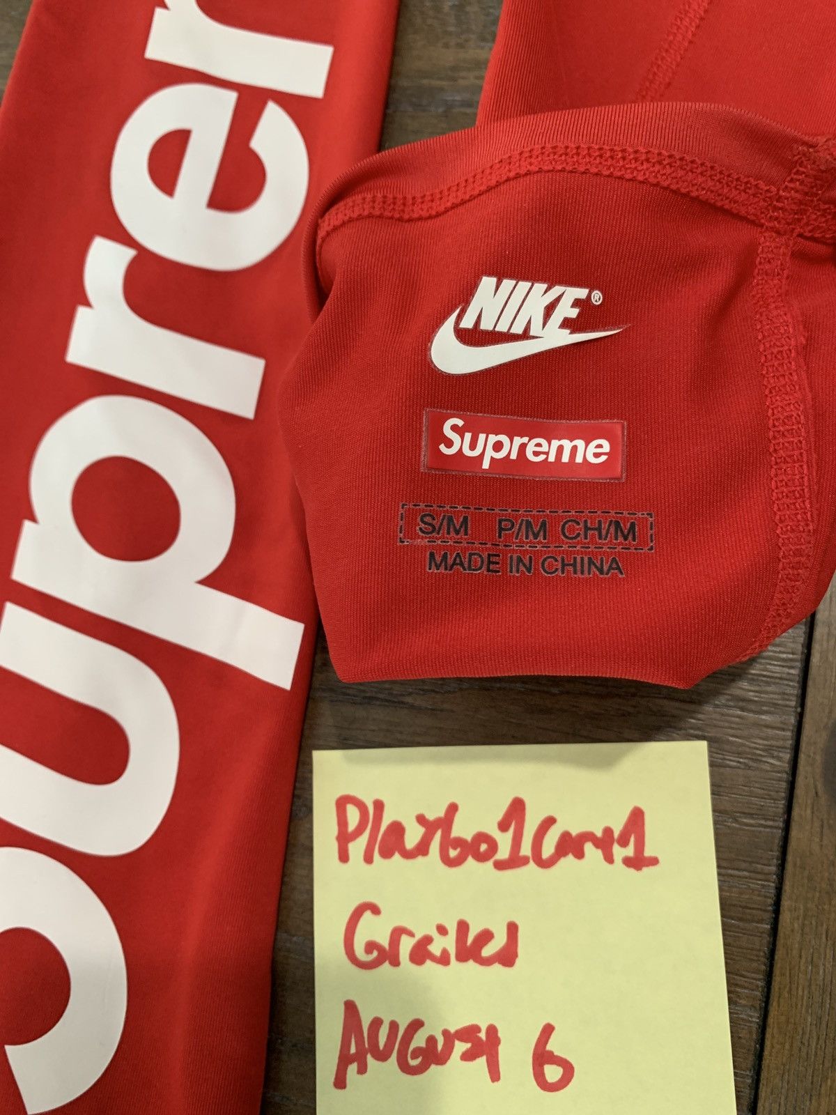 Supreme nike sleeve store