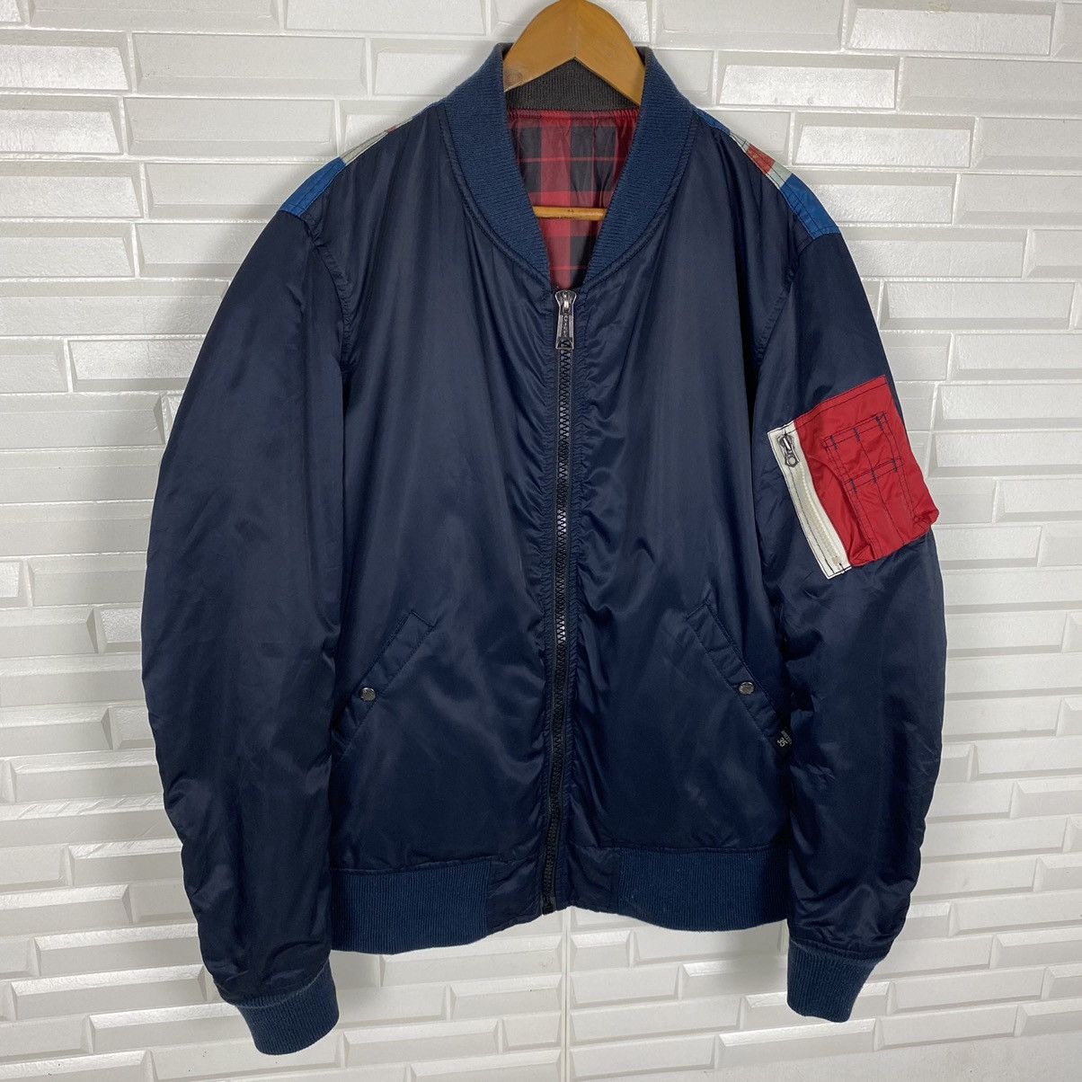 Avirex × Vintage AVIREX LTD ANNIVERSARY 35YEAR REVERSIBLE BOMBER JACKET Size US L / EU 52-54 / 3 - 4 Thumbnail