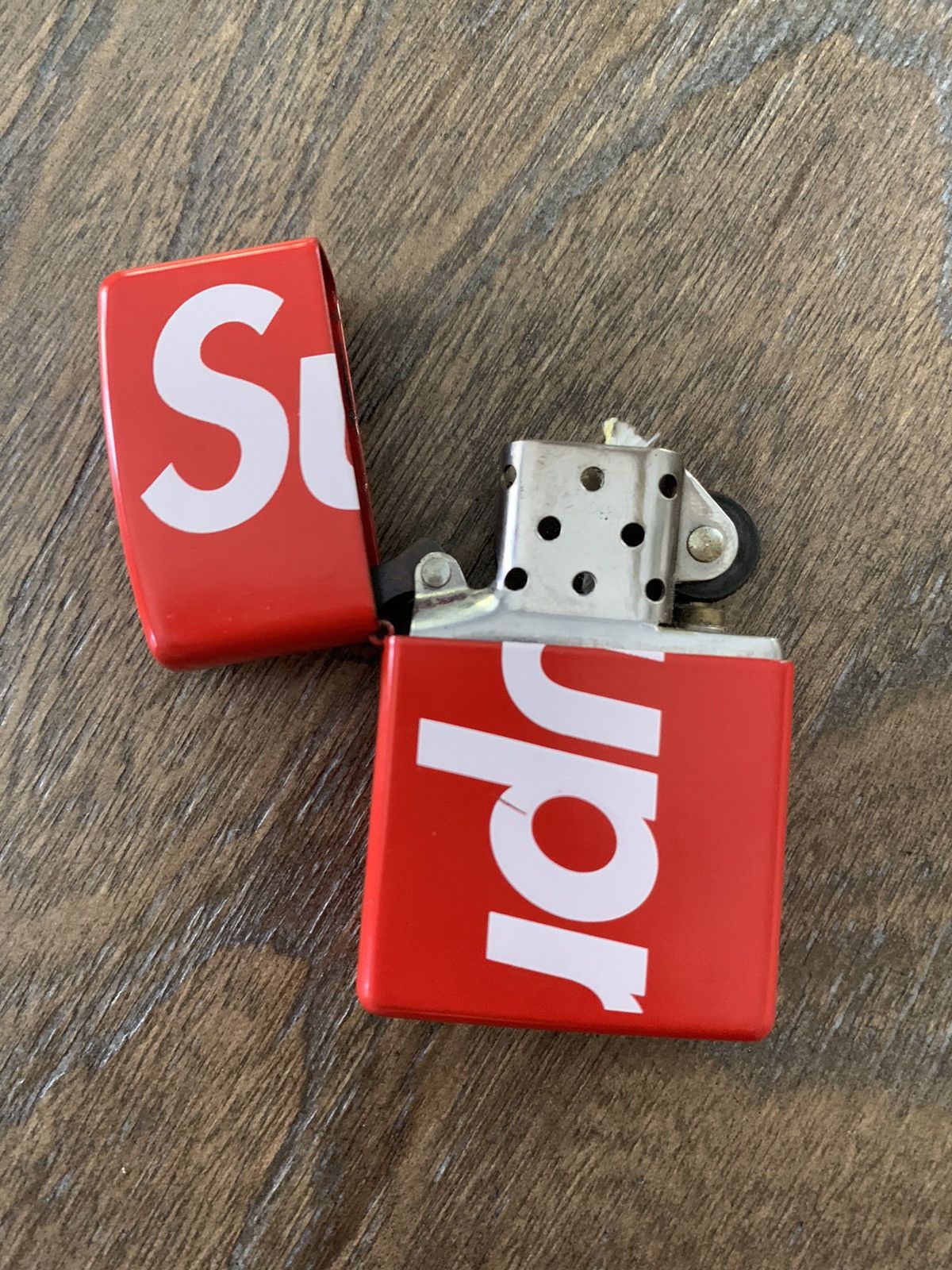 Supreme lighter best sale