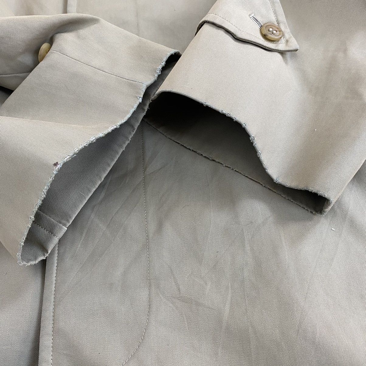 Burberry Burberrys trench coat Size US M / EU 48-50 / 2 - 11 Thumbnail