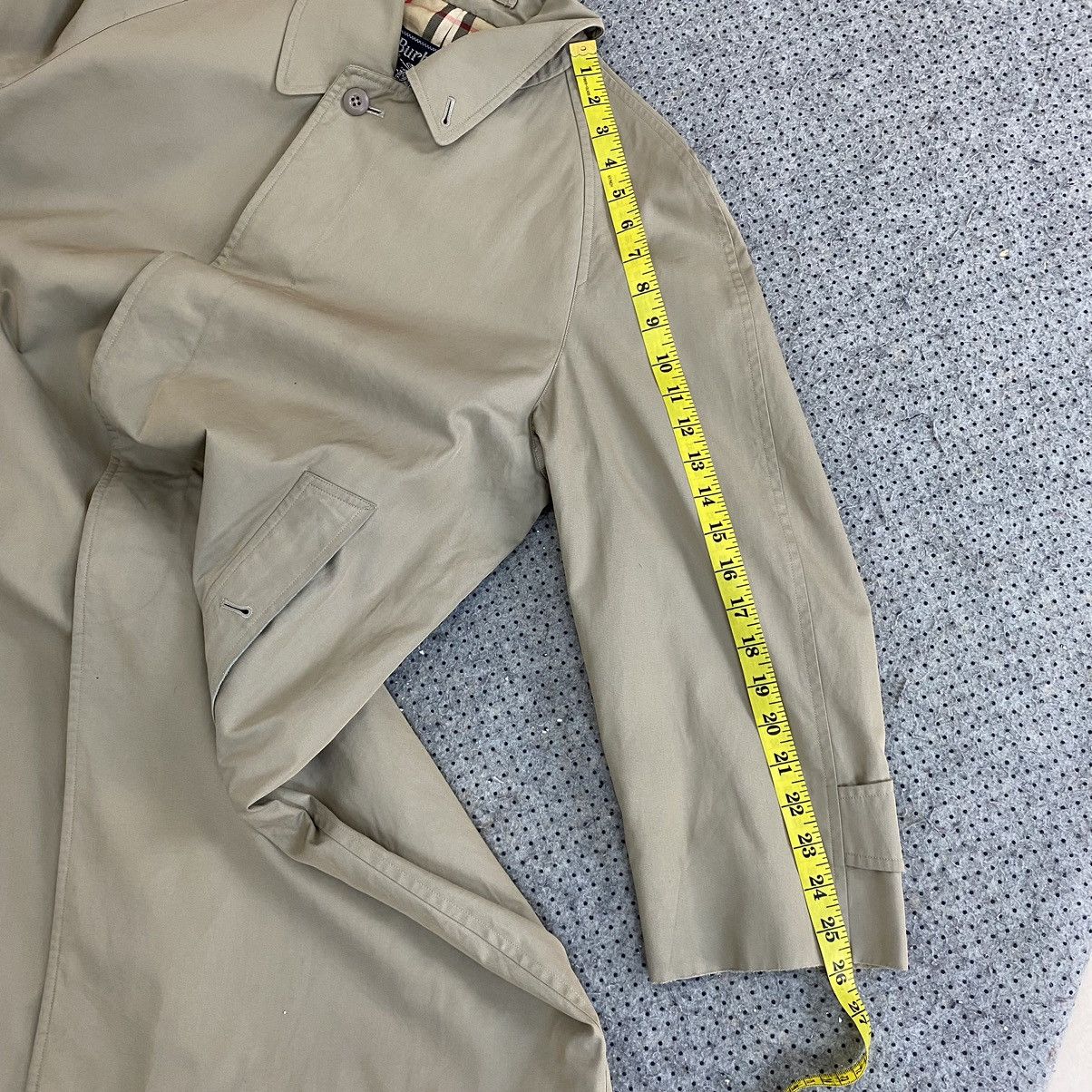 Burberry Burberrys trench coat Size US M / EU 48-50 / 2 - 17 Thumbnail