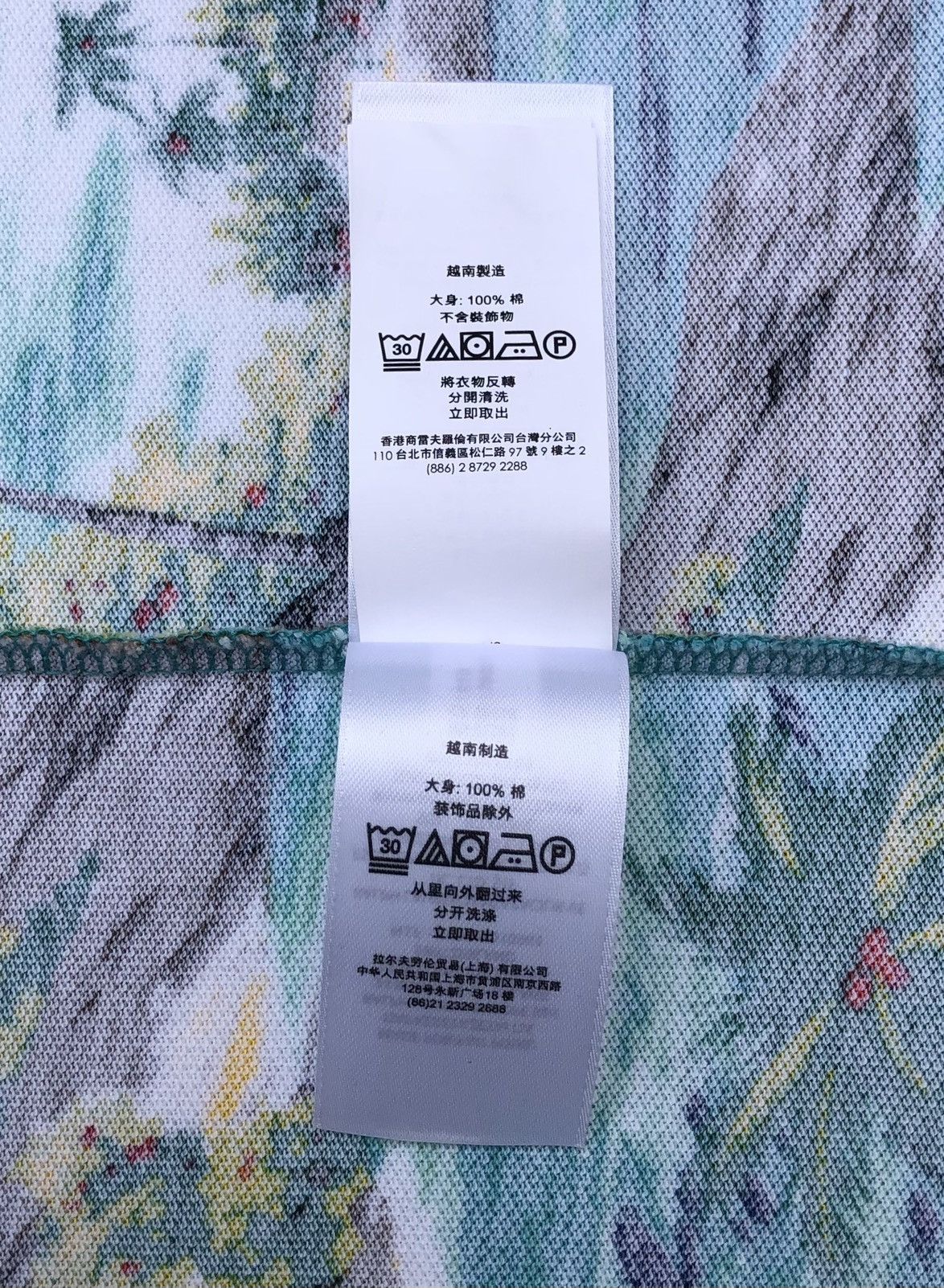 Polo Ralph Lauren Polo Ralph Lauren Cotton Hawaiian Print Tee Size US M / EU 48-50 / 2 - 13 Thumbnail