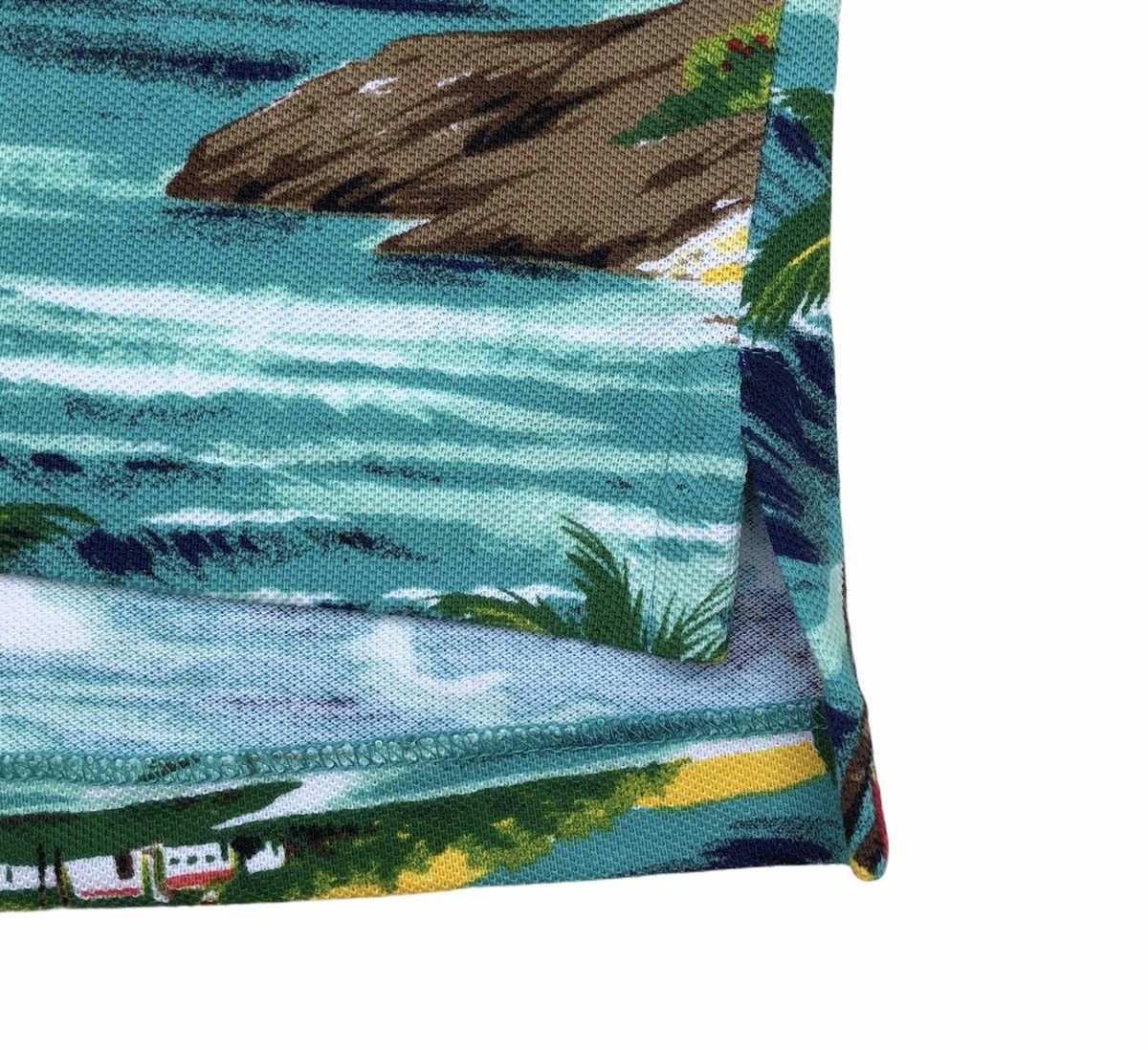 Polo Ralph Lauren Polo Ralph Lauren Cotton Hawaiian Print Tee Size US M / EU 48-50 / 2 - 7 Thumbnail
