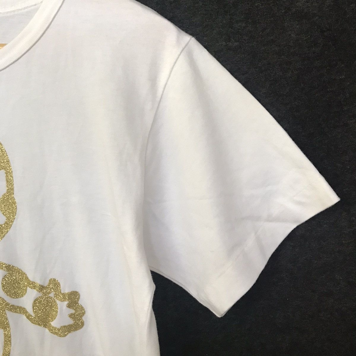 Comme des Garcons × Comme des Garcons PLAY ⚡️Rare⚡️Comme des Garçons Play T-shirt Size US M / EU 48-50 / 2 - 8 Thumbnail