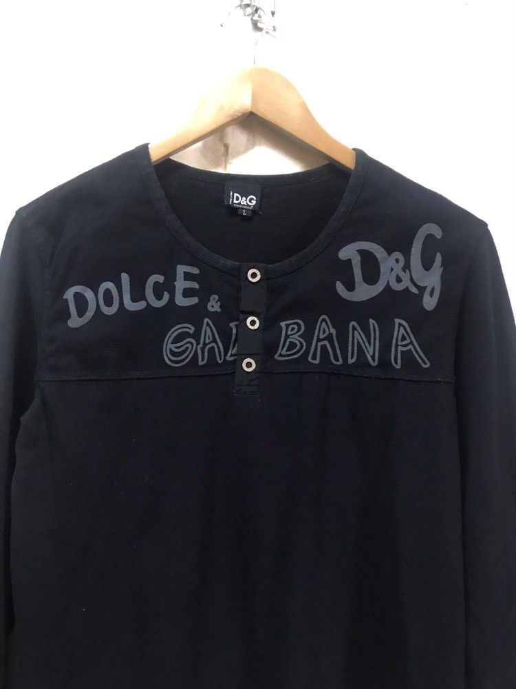 Dolce & Gabbana Longsleeve neck buttons tee. Size US L / EU 52-54 / 3 - 2 Thumbnail