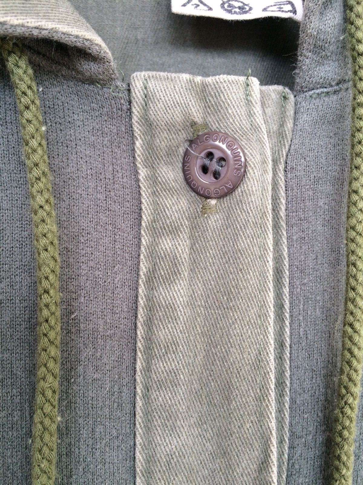 Japanese Brand BUTTON UPS LONGSLEEVE SHIRT DOUBLE POCKETS WITH HOODIE Size US M / EU 48-50 / 2 - 7 Thumbnail