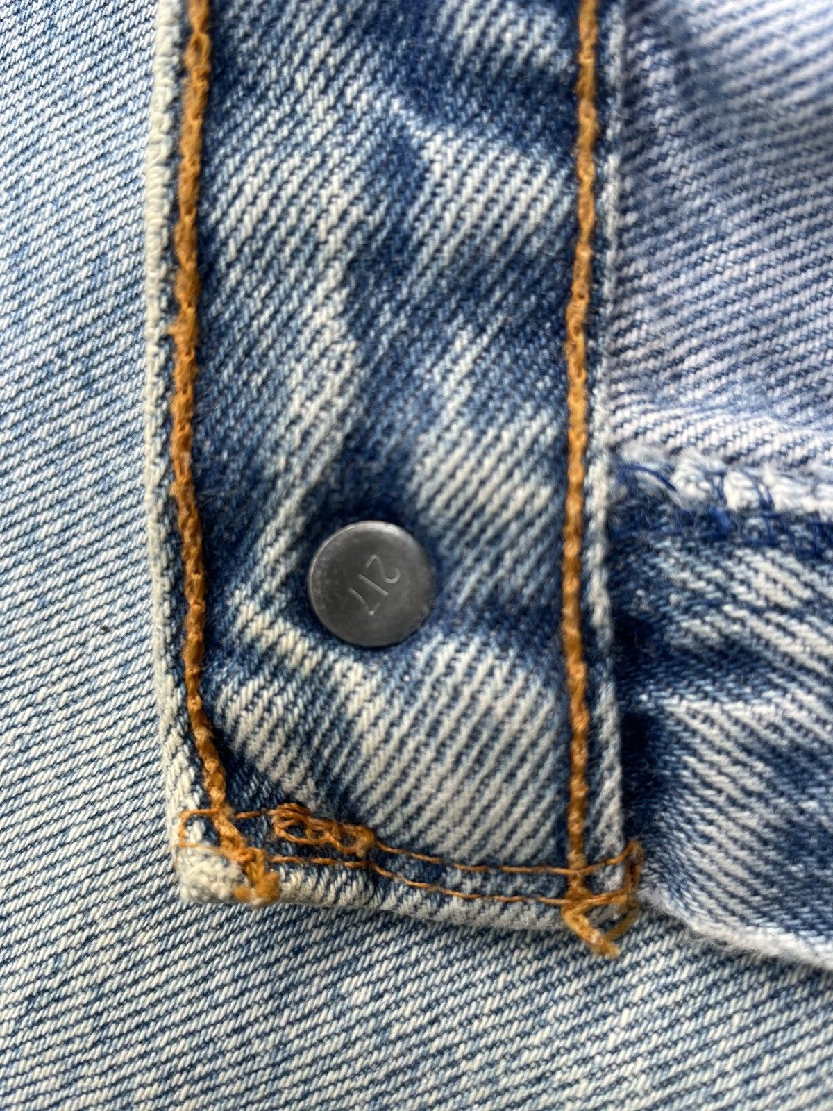 Levi's Levis 501 e Canada Aging Faded Distressed Denim Size US 31 - 14 Thumbnail
