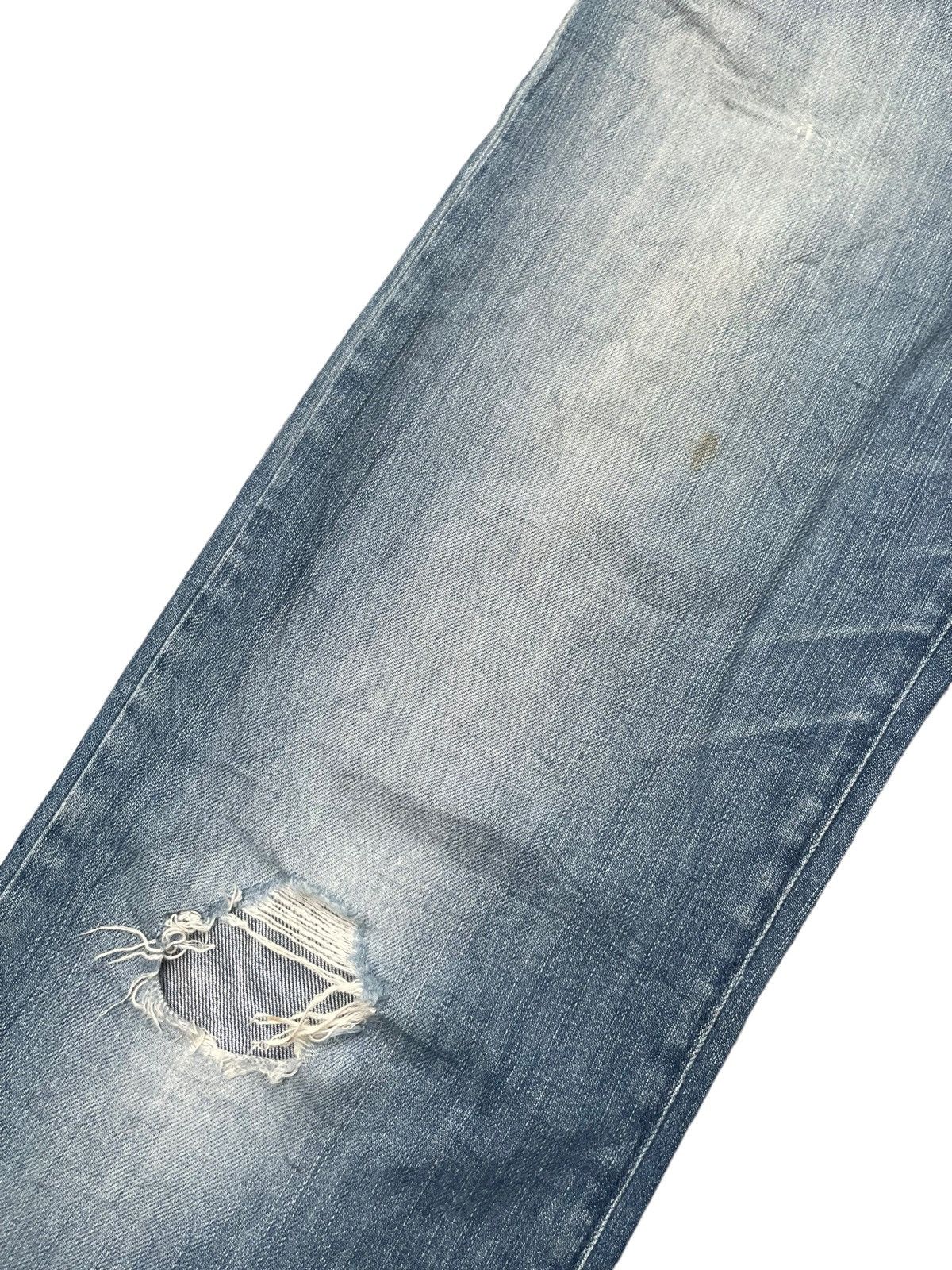 Designer Emporio Armani Distresed Denim Size US 31 - 5 Thumbnail