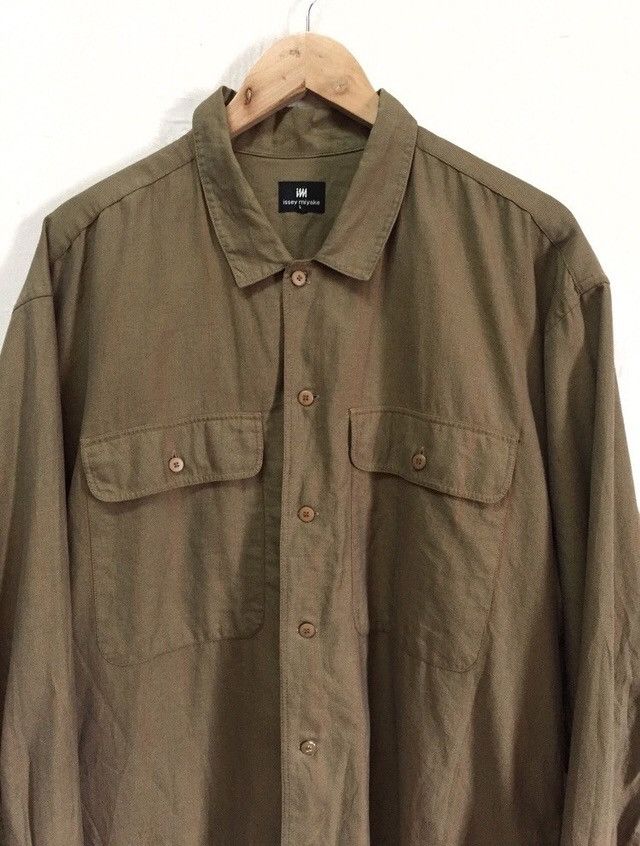 Issey Miyake ISSEY MIYAKE BUTTON UPS SHIRT WITH DOUBLE POCKETS Size US L / EU 52-54 / 3 - 2 Thumbnail