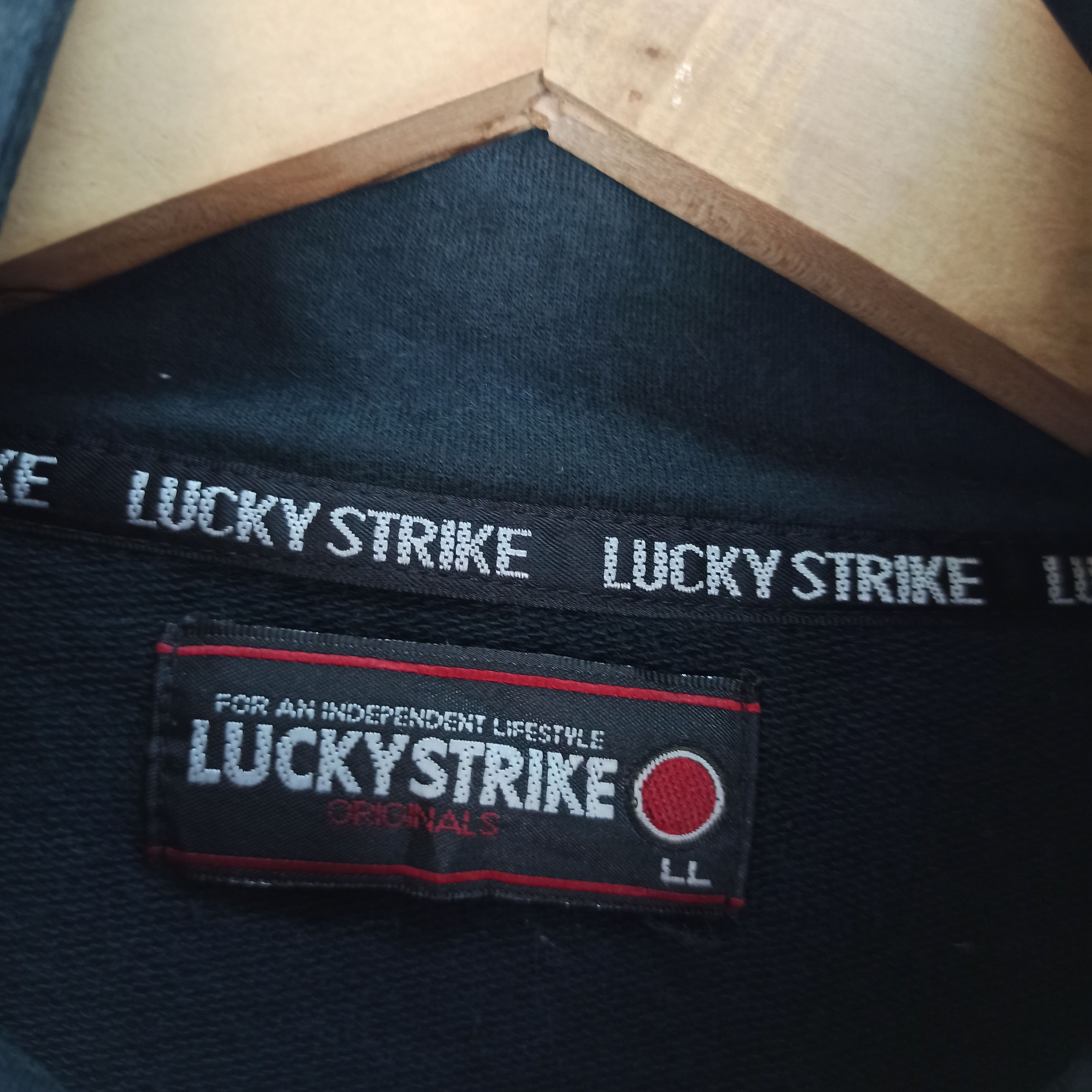 Vintage 🔥STEALS🔥 Lucky Strike Half Zipper Small Logo Size US XL / EU 56 / 4 - 6 Thumbnail