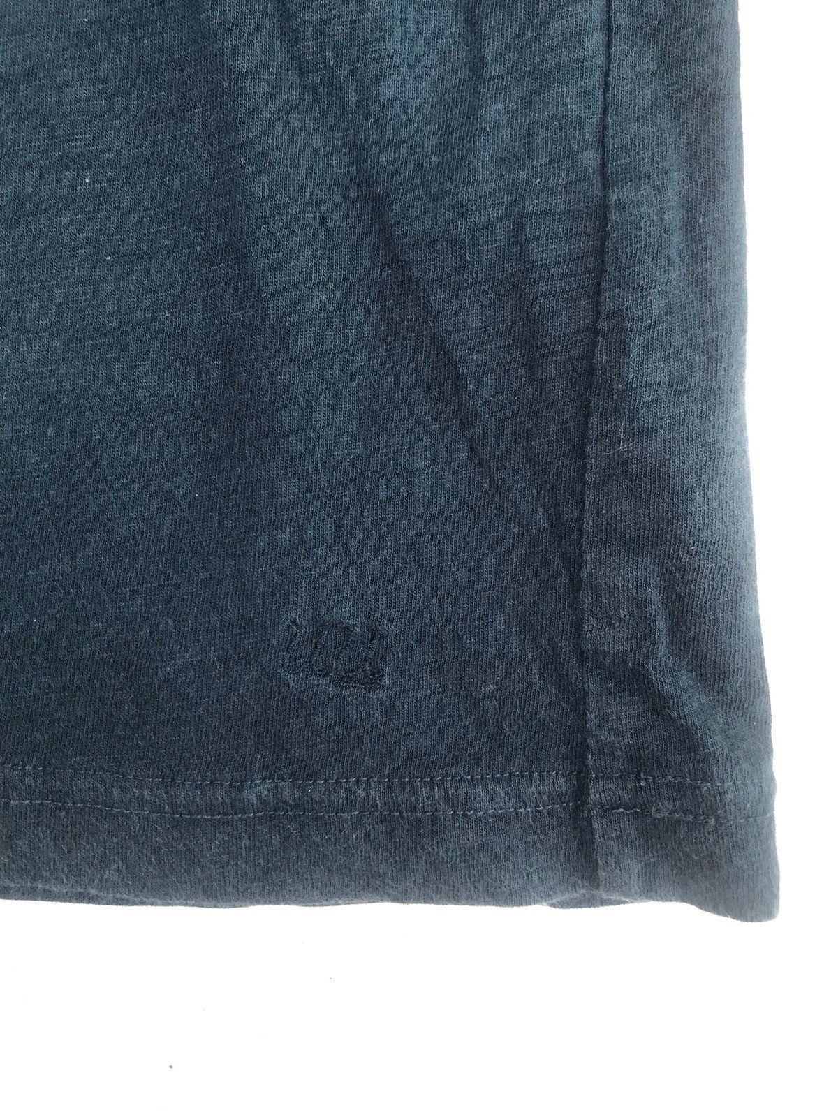 Undercover × Uniqlo Uniqlo cross skull T-shirt Size US XL / EU 56 / 4 - 7 Thumbnail