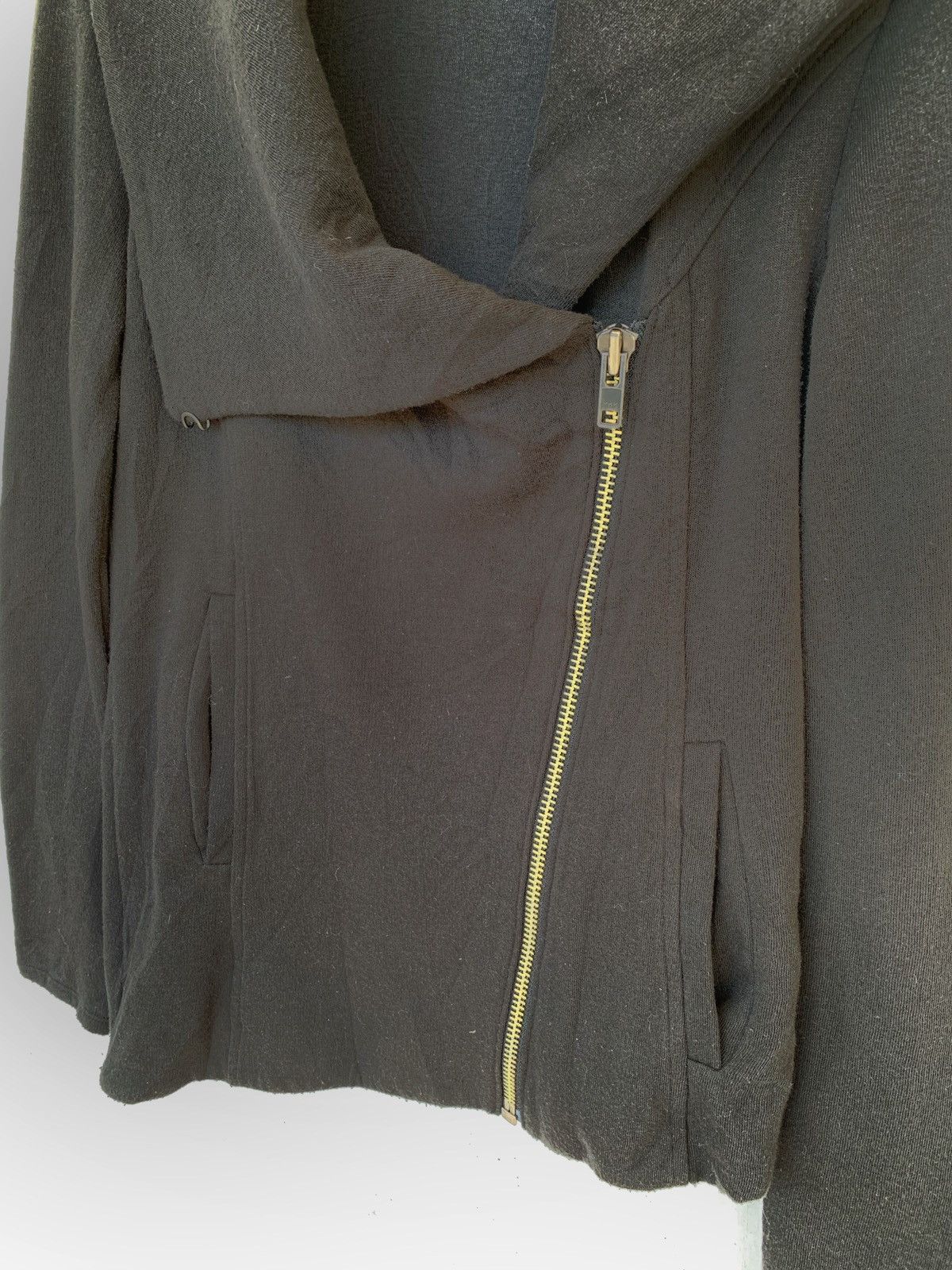Helmut Lang HELMUT LANG Asymmetrical Jacket. Size US M / EU 48-50 / 2 - 5 Thumbnail