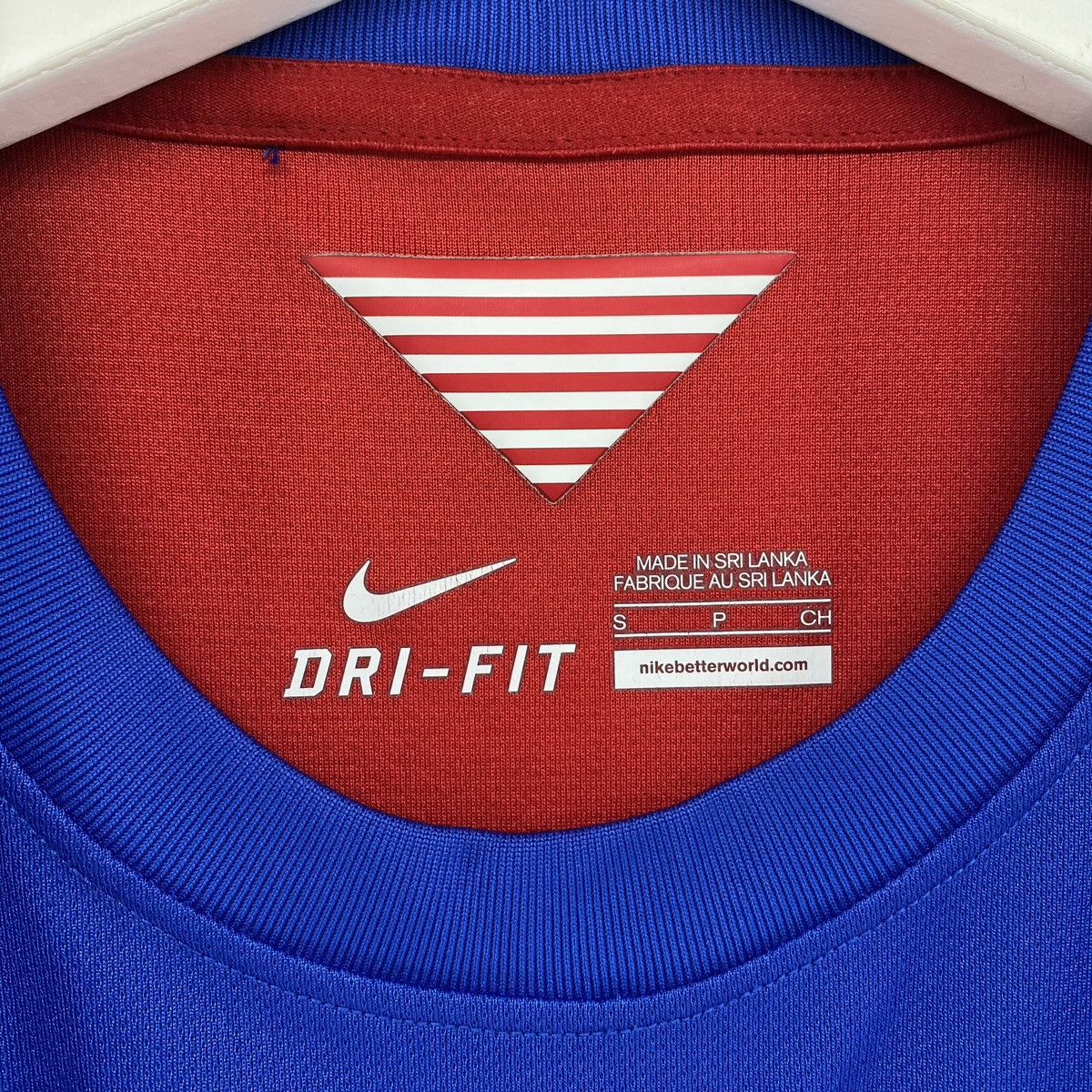 Nike USA 2014 Home Shirt World Cup Soccer Football Jersey Kit Size US S / EU 44-46 / 1 - 4 Thumbnail