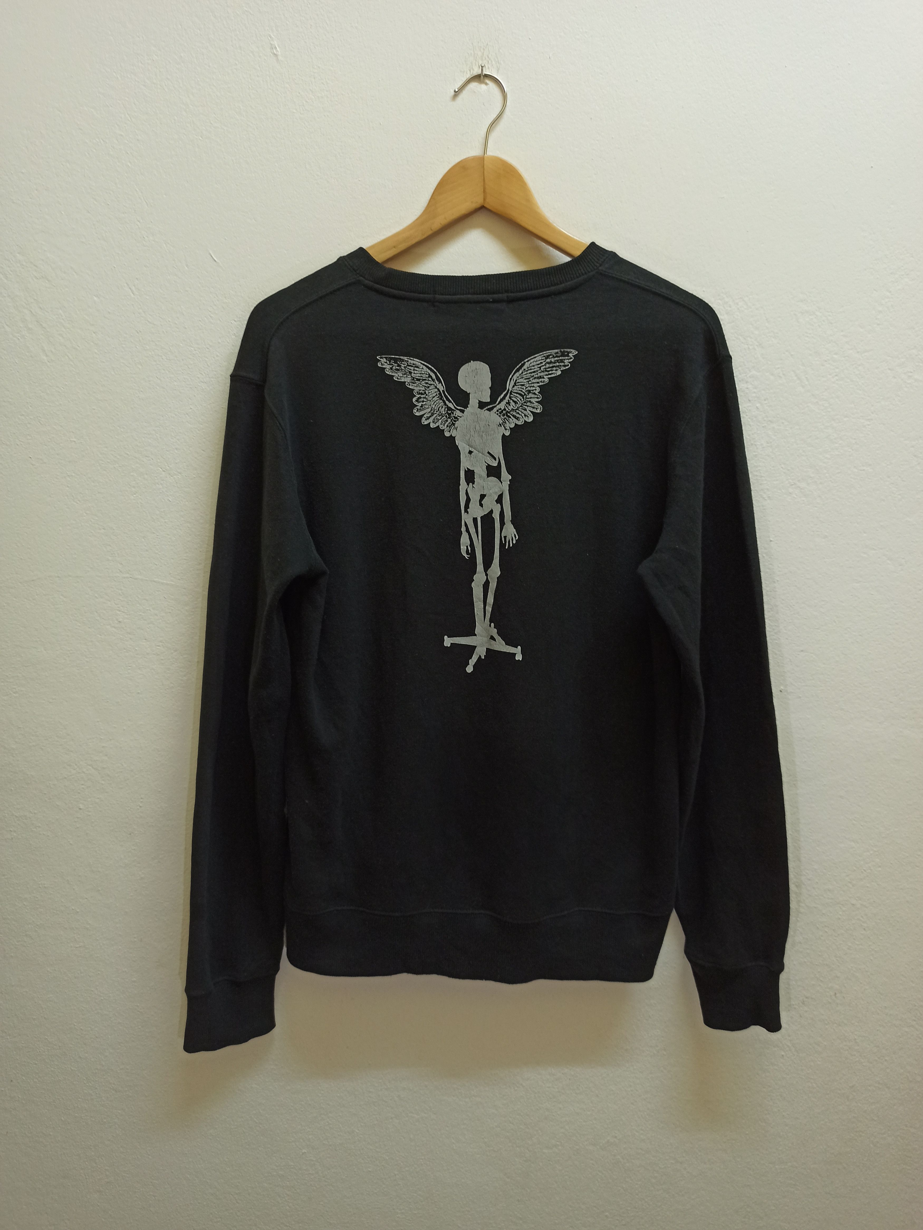Japanese Brand Vintage Rest in Pieces Skulls Sweatshirts Crewneck (c35) Size US L / EU 52-54 / 3 - 5 Thumbnail