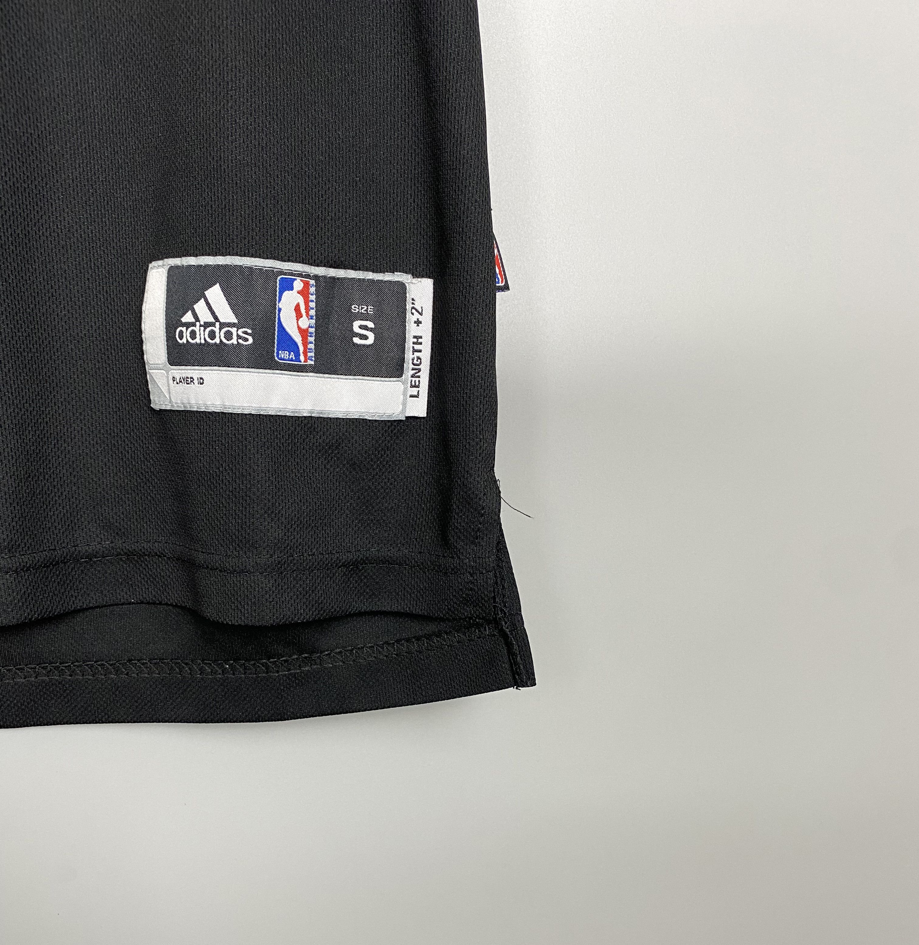Adidas Vintage Jordan 23 Chicago Bulls Adidas NBA Jersey Size US S / EU 44-46 / 1 - 5 Thumbnail