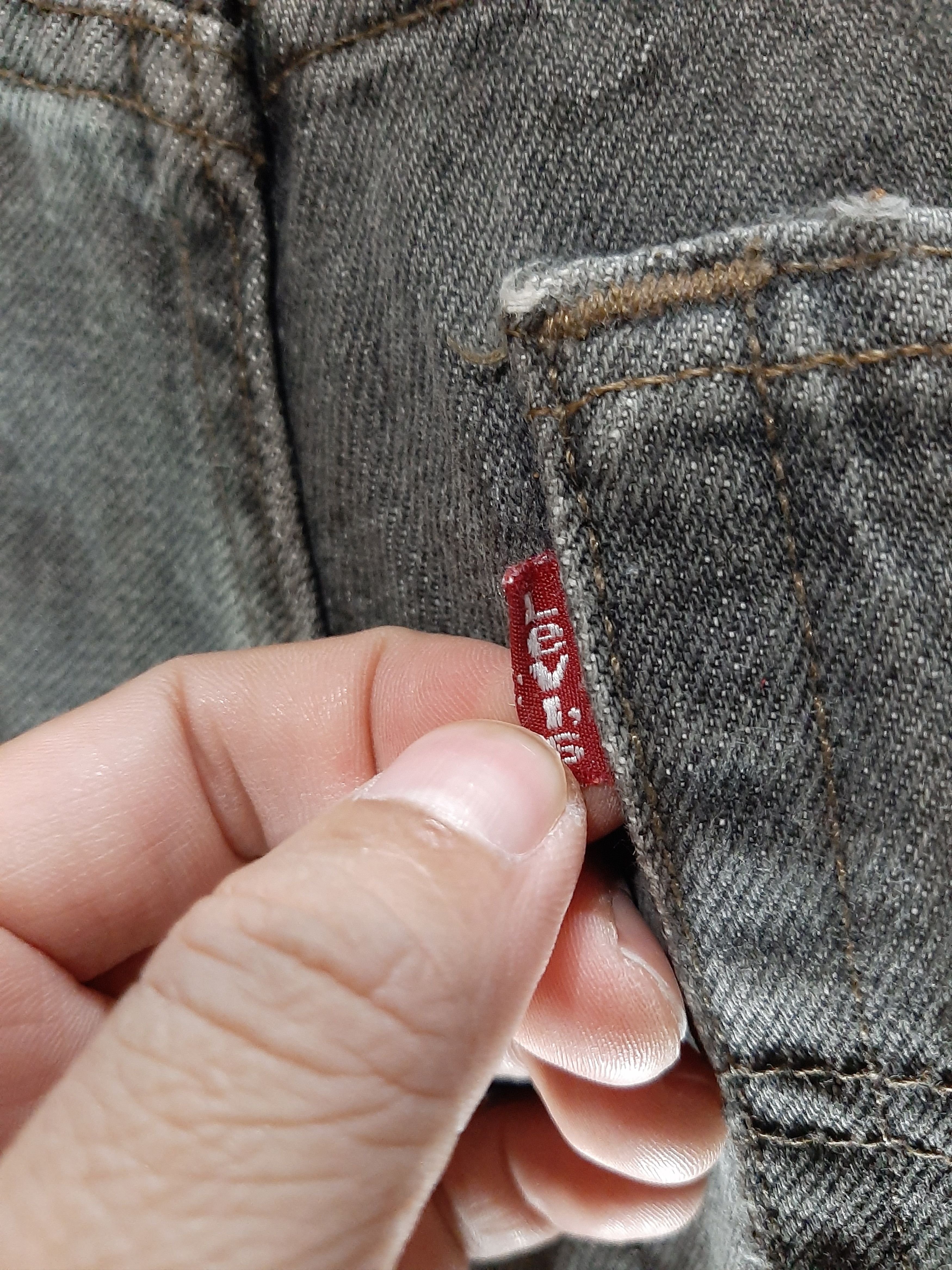 VINTAGE 2000 LEVI'S 501 DISTRESSED DENIM USA 🇺🇸