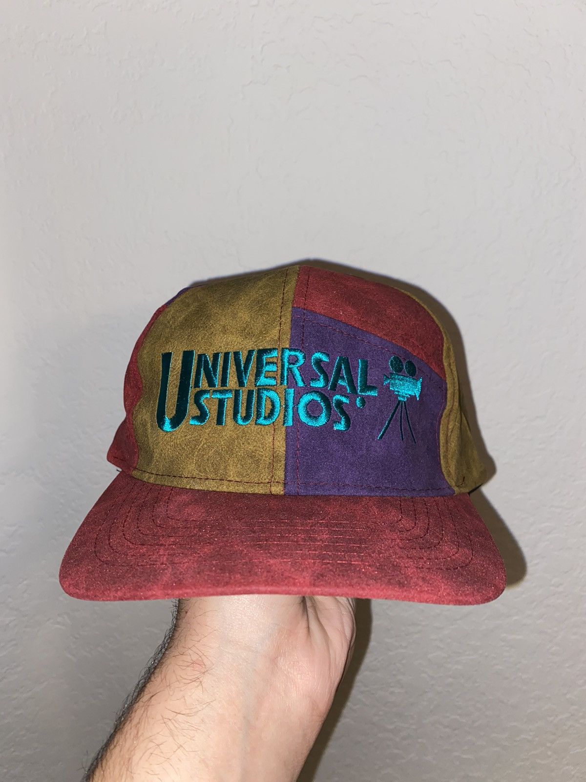 Universal Studios × Vintage Universal studios SnapBack 90s Size ONE SIZE - 1 Thumbnail