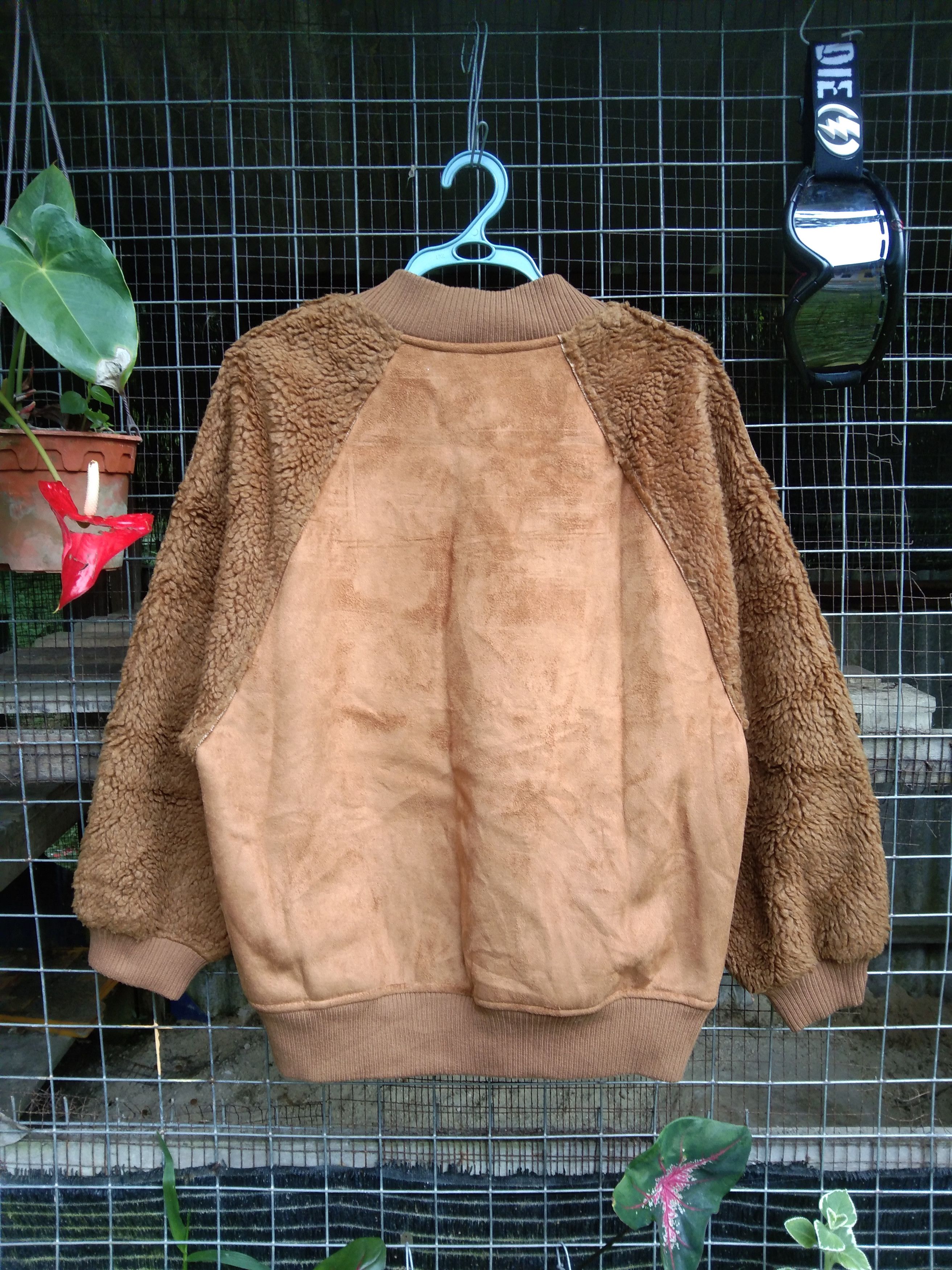 Japanese Brand 🔥RARE🔥 DEEP PILE SHERPA JACKET Size US L / EU 52-54 / 3 - 7 Thumbnail