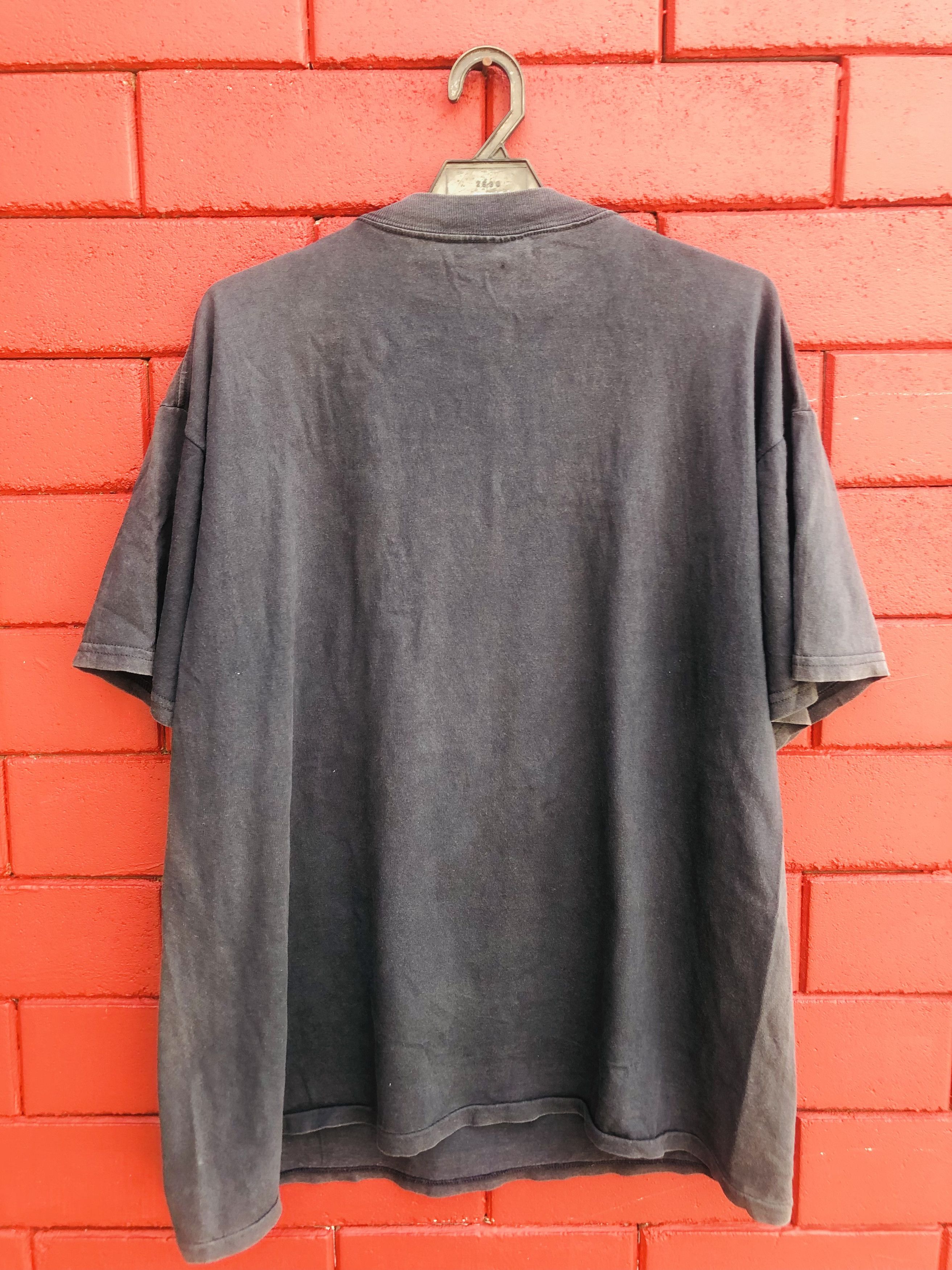 Vintage Vintage Ultraman Fight Monster Designer Fashion Style Size US L / EU 52-54 / 3 - 4 Thumbnail