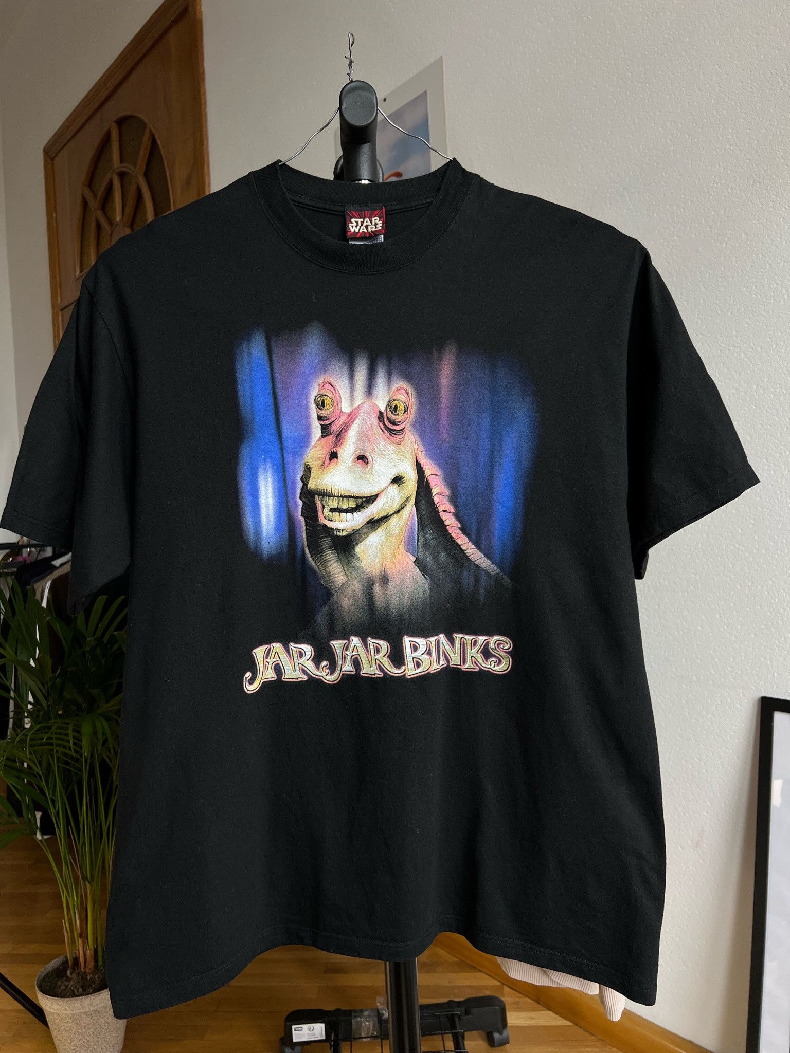 image of 90's Star Wars Jar Jar Binks Graphic Tee in Black, Men's (Size XL)