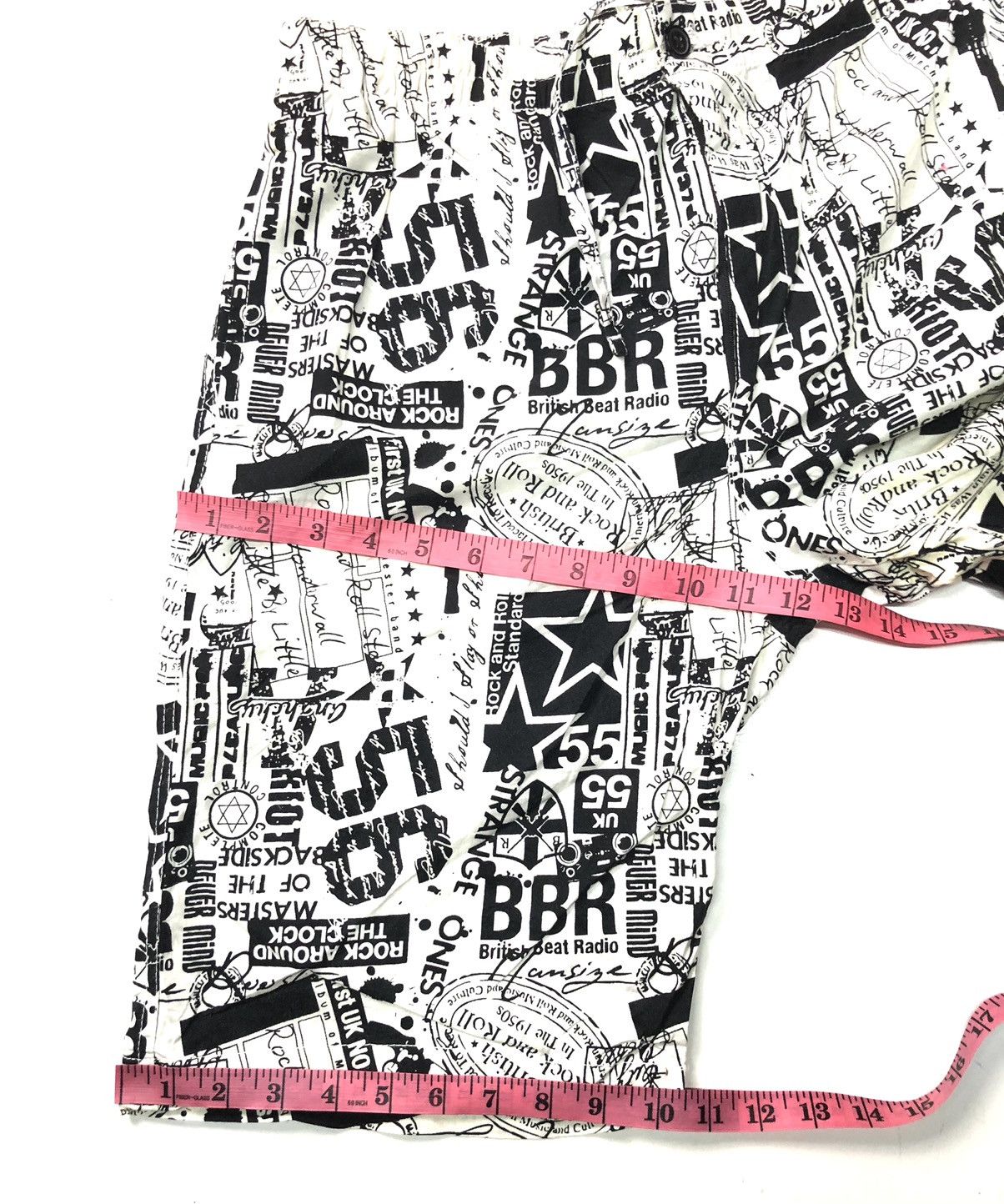 Other JAPANESE BRAND POP ART OVER PRINT SHORT PANTS Size US 32 / EU 48 - 14 Thumbnail