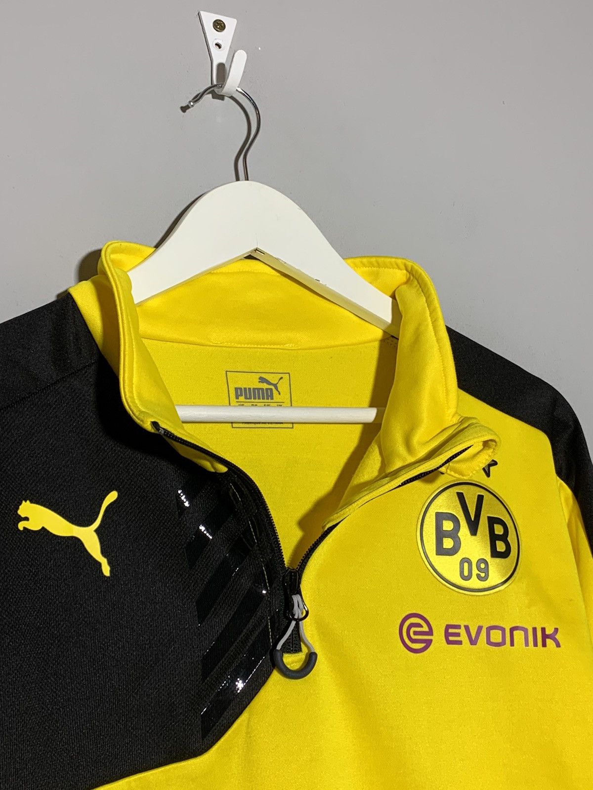 Puma BVB Borussia Dortmund Y2k Streetwear Football 1/4 zip Size US M / EU 48-50 / 2 - 6 Thumbnail