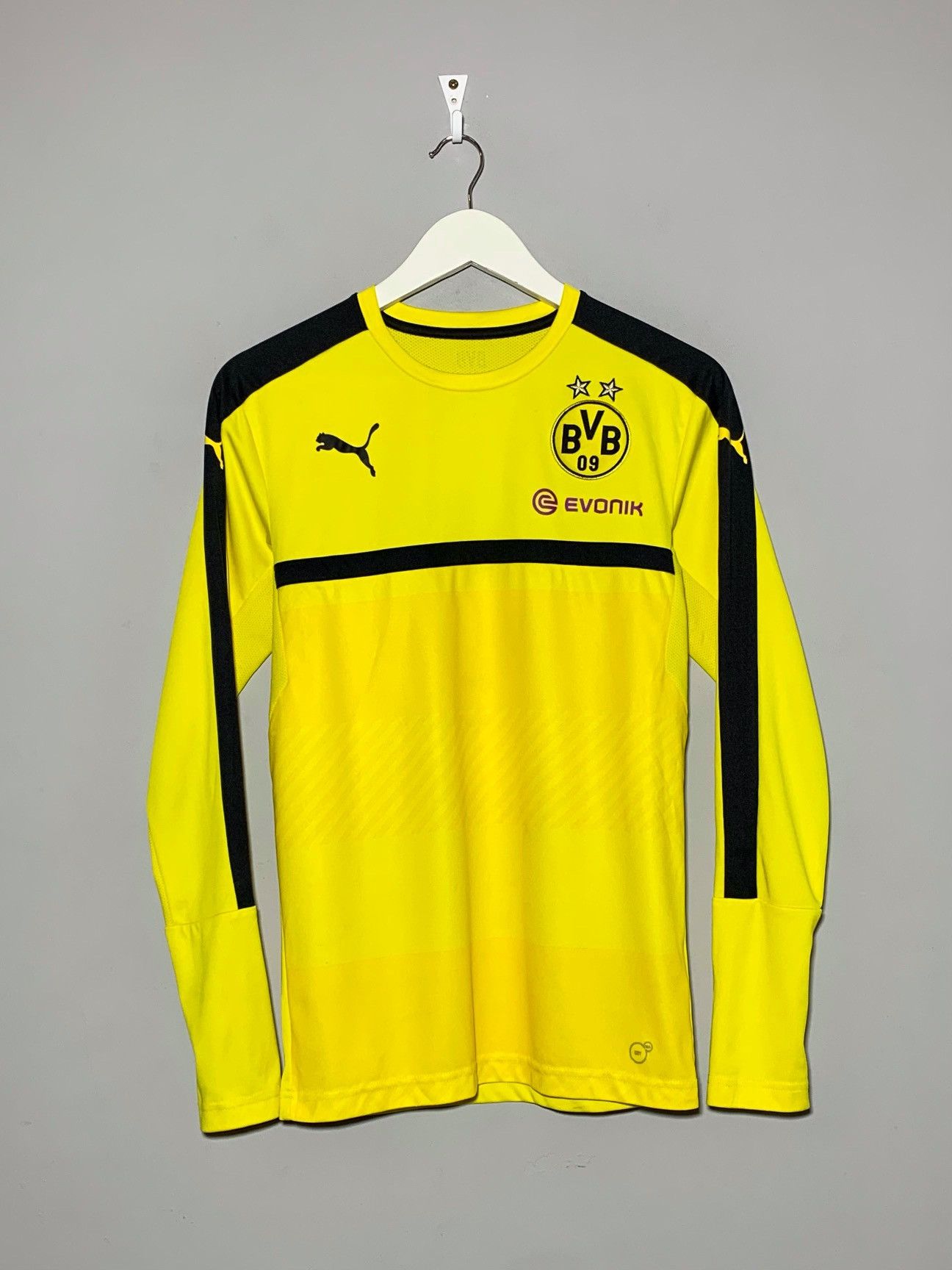 Puma Borussia Dortmund Puma Y2k Streetwear Long Sleeves Size US S / EU 44-46 / 1 - 1 Thumbnail