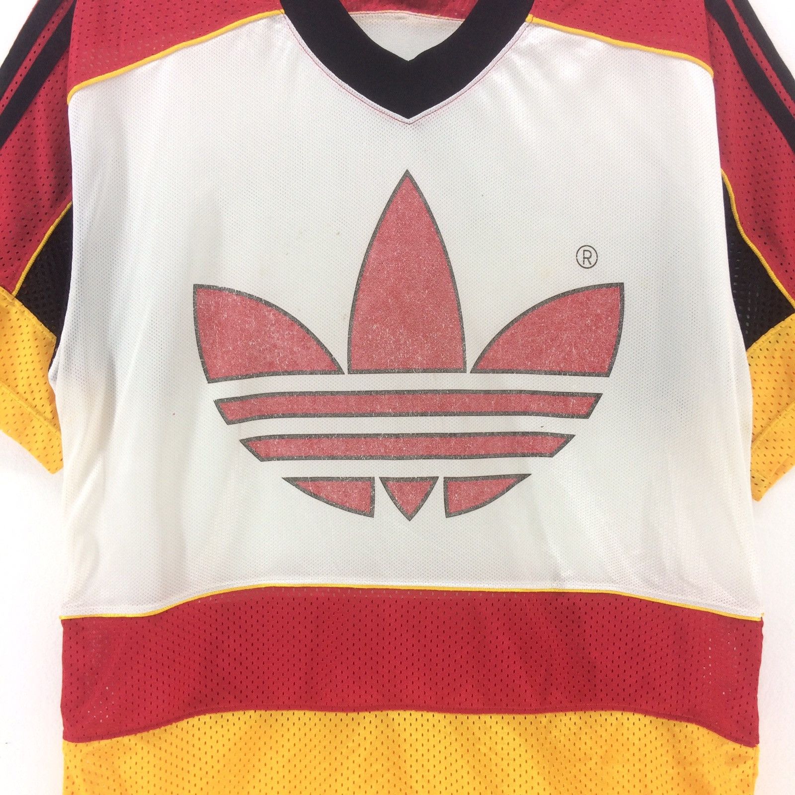 Adidas Vintage Adidas Big Logo Multicolour Jersey T-shirt | M | Size US M / EU 48-50 / 2 - 4 Thumbnail