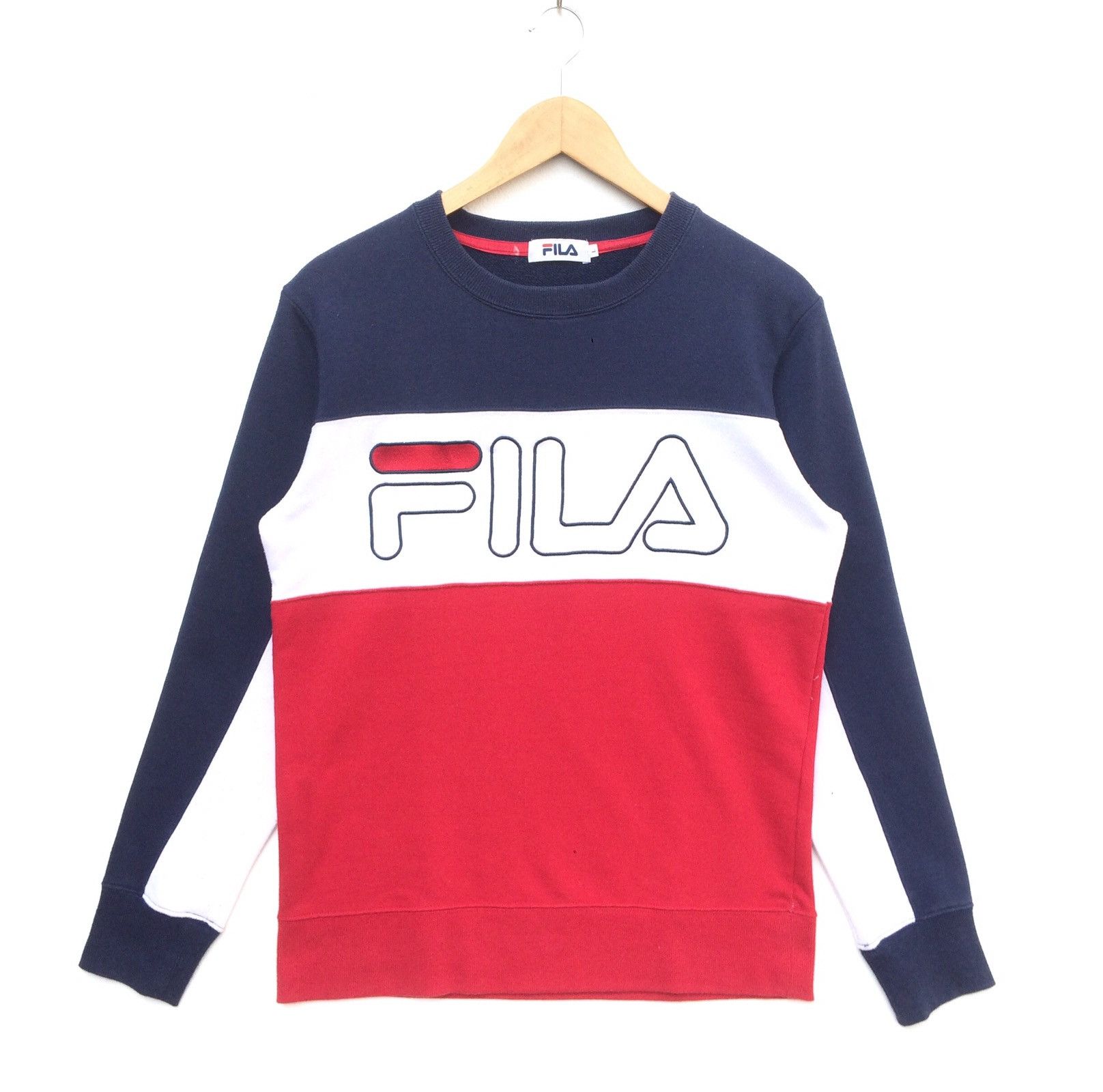 Fila Vintage Fila Biella Italia Big Logo Sweatshirt | S Size US S / EU 44-46 / 1 - 1 Thumbnail