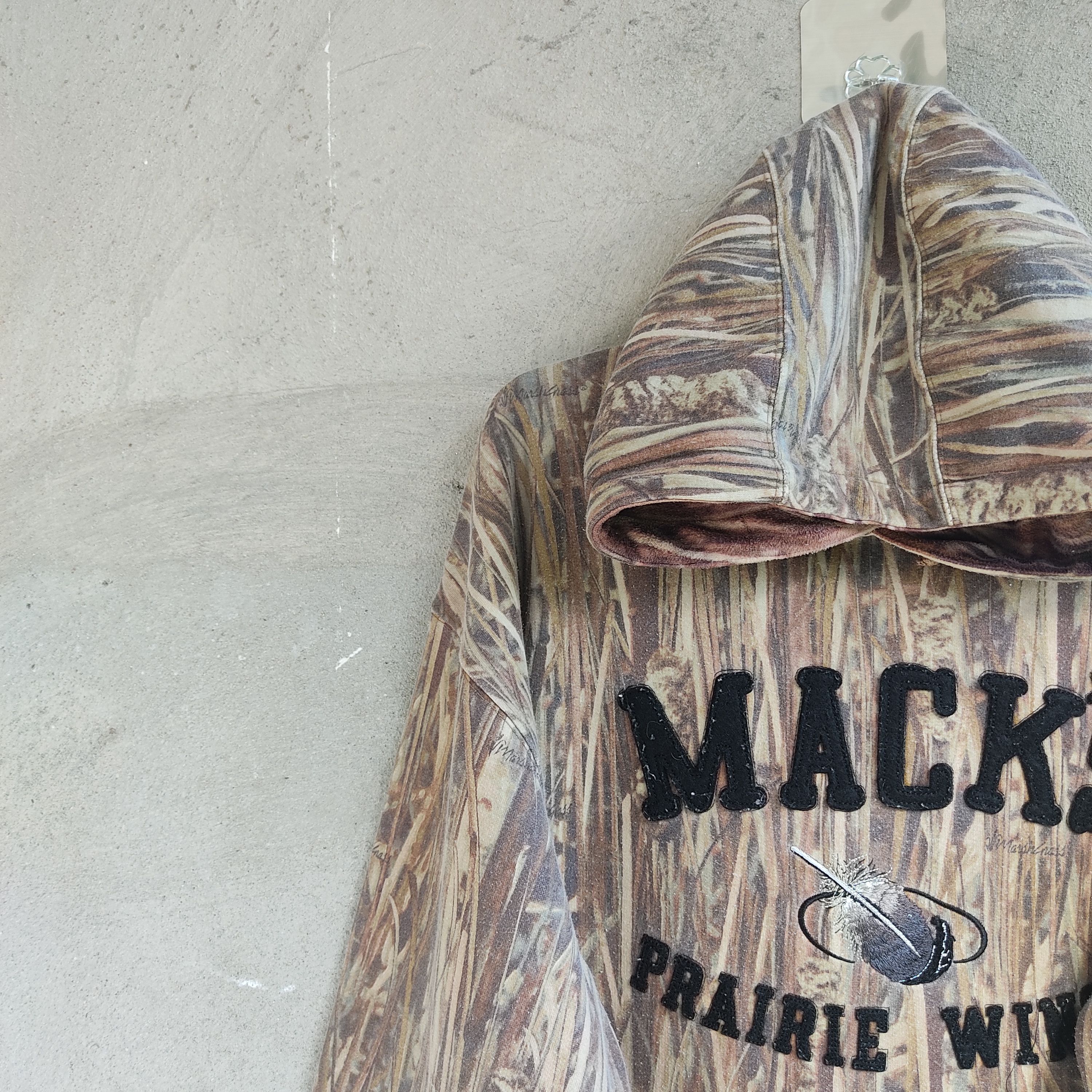 Other Mack's Prairie Wings Embroidered Logo Full Print Hoodie Size US XL / EU 56 / 4 - 5 Thumbnail