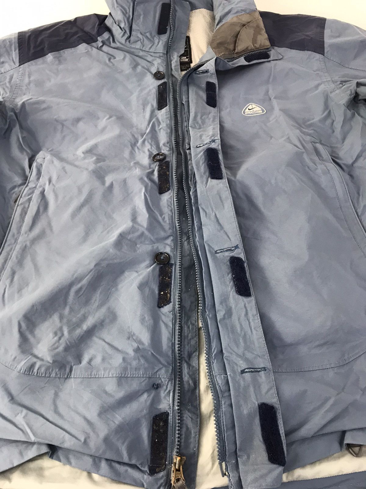 Nike ACG Nike ACG Windbreaker Jacket Full Zip Tactical Multi Pocket Size US L / EU 52-54 / 3 - 4 Thumbnail