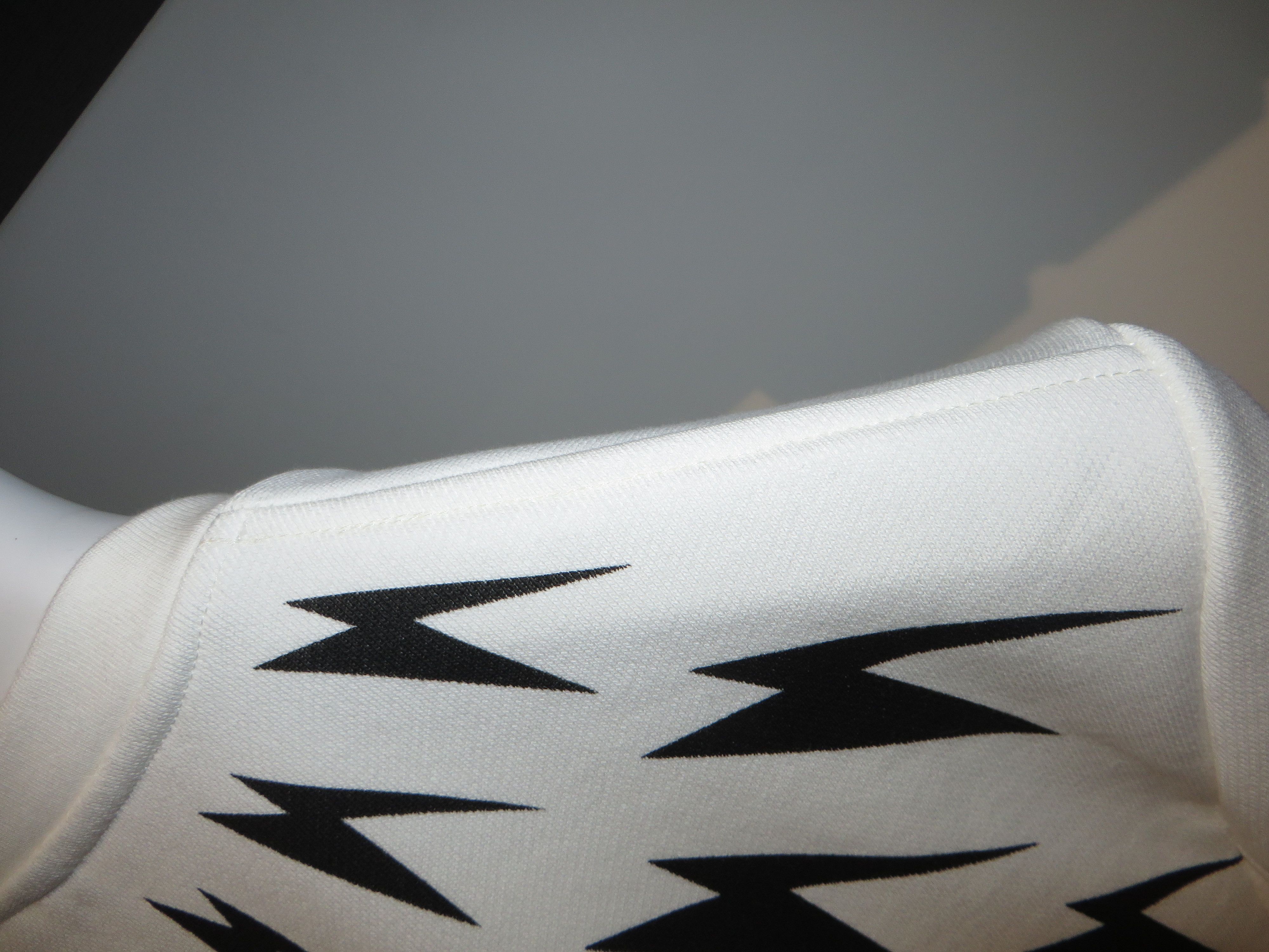 Neil Barrett Meteorites lightning print sweatshirt Size US M / EU 48-50 / 2 - 6 Thumbnail