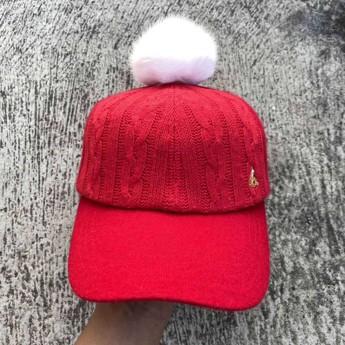 Beanpole knit hat
